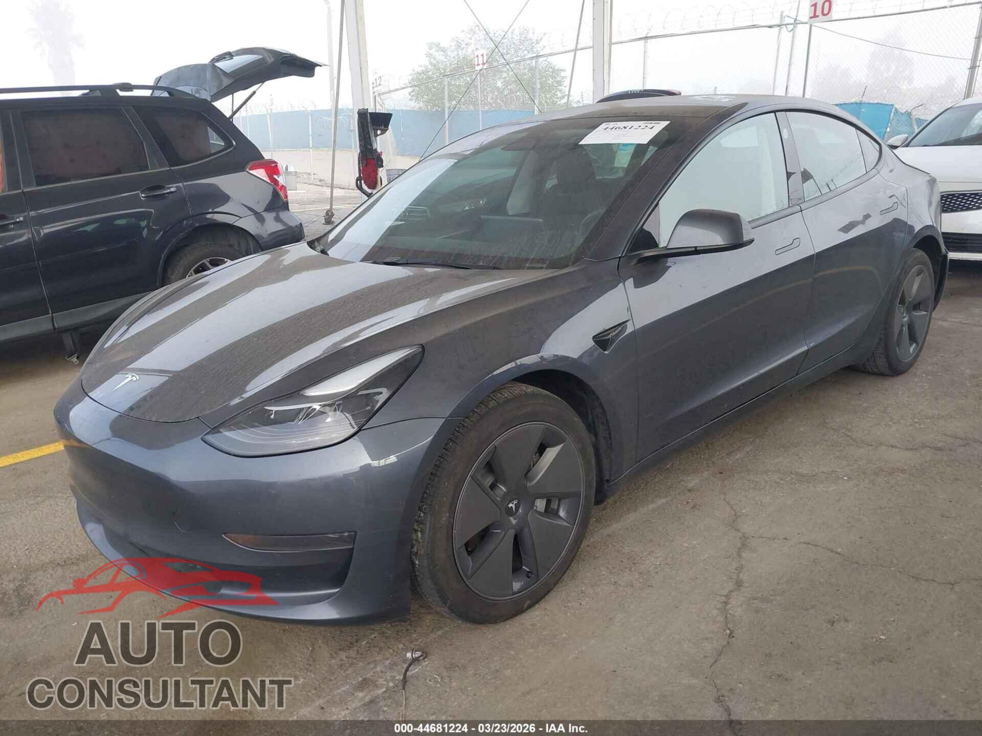 TESLA MODEL 3 2023 - 5YJ3E1EA4PF707538