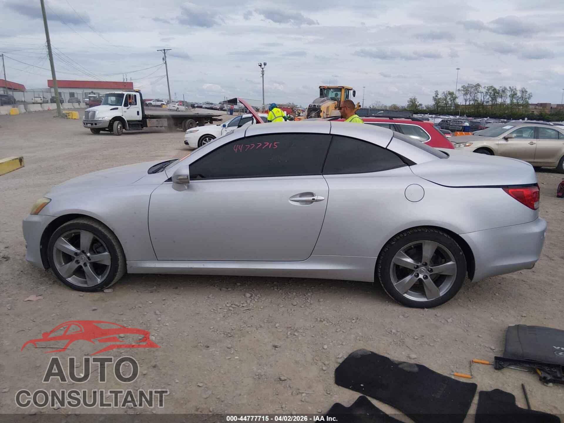 LEXUS IS 250C 2010 - JTHFF2C2XA2514282