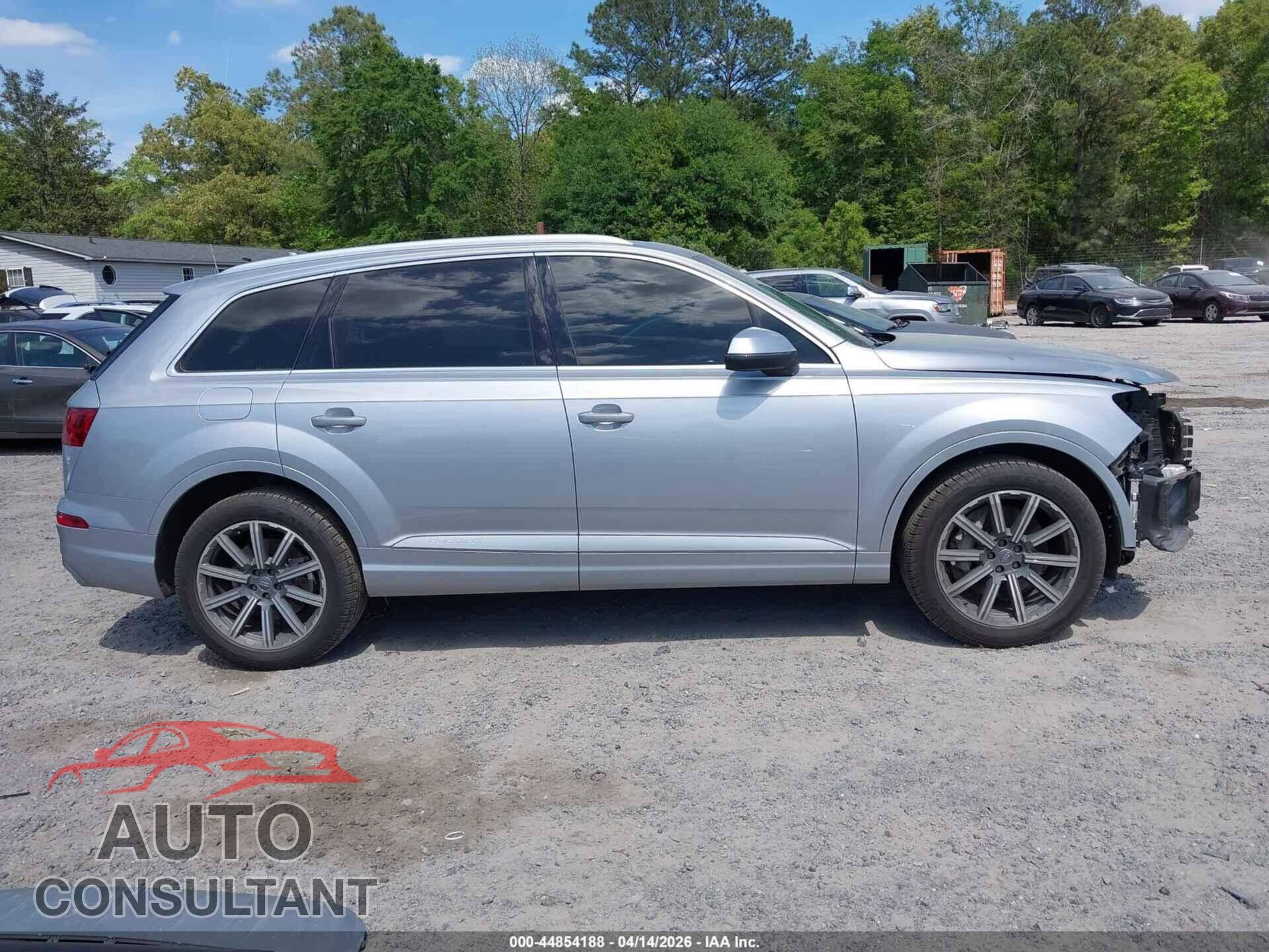 AUDI Q7 2018 - WA1LAAF71JD051662