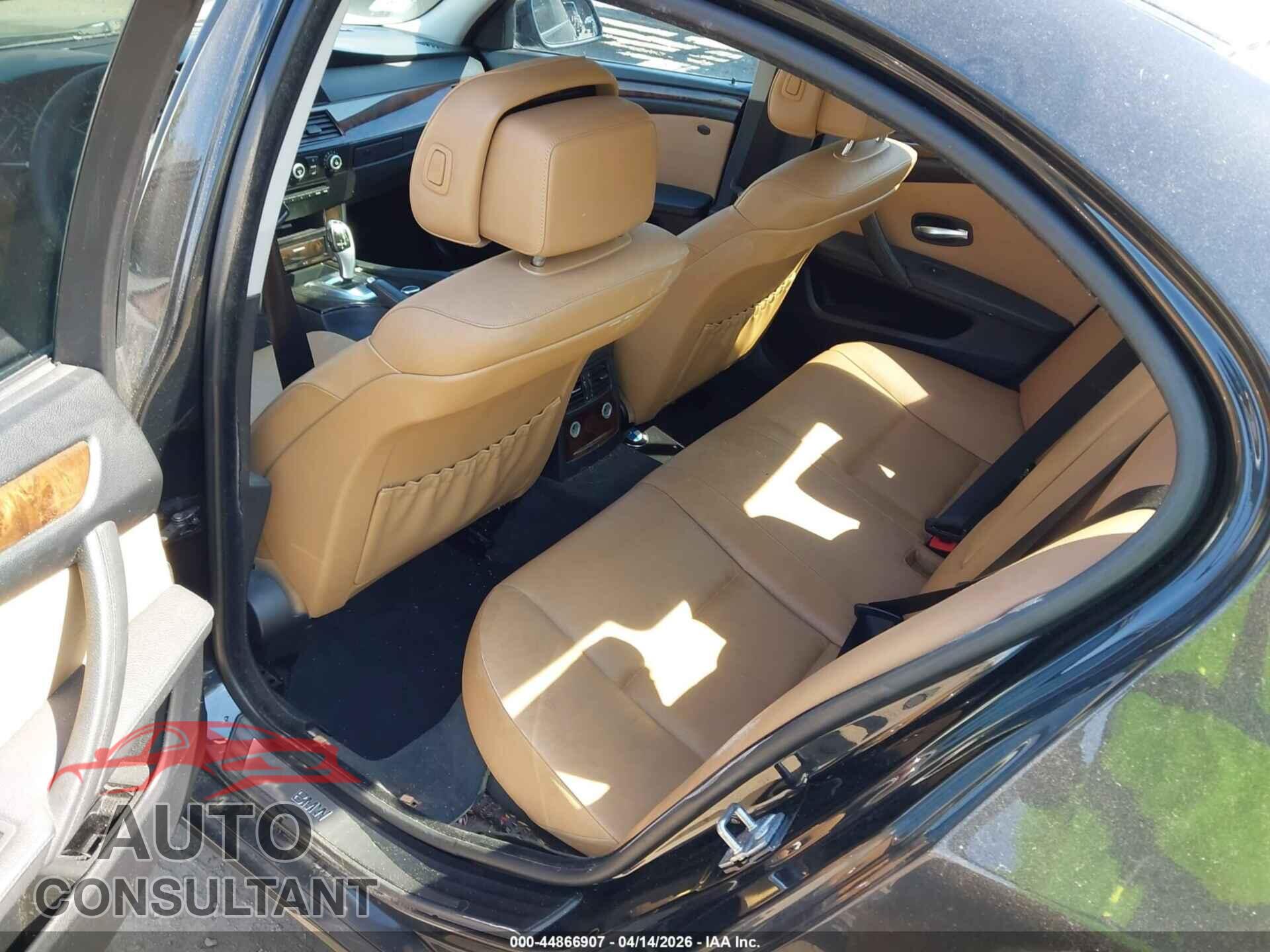 BMW 528I 2010 - WBANV1C59AC159309