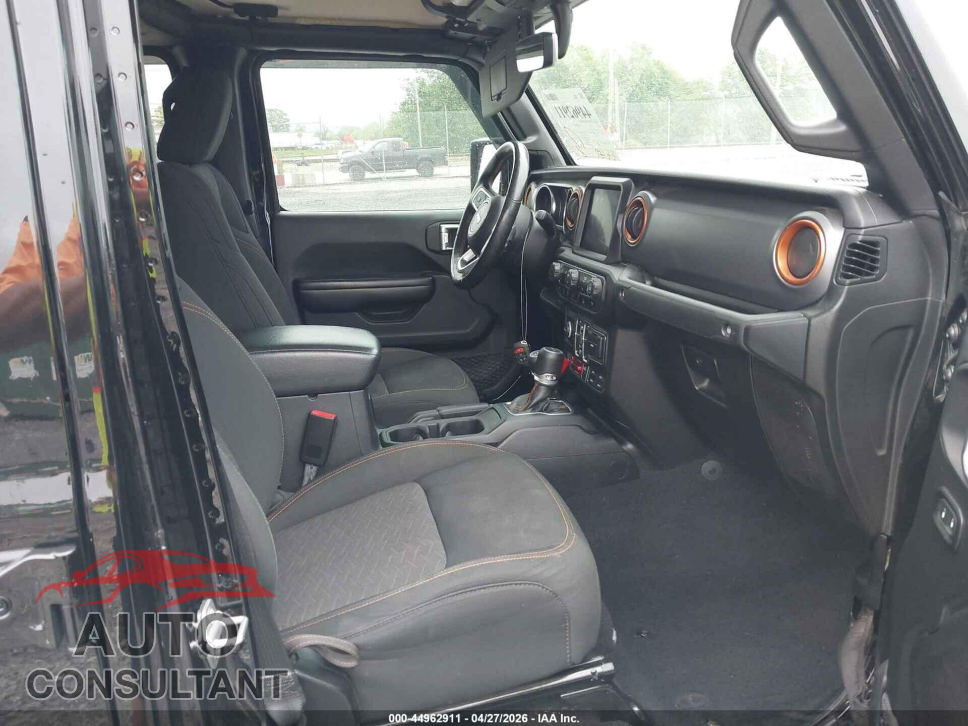 JEEP GLADIATOR 2020 - 1C6JJTEG2LL207153