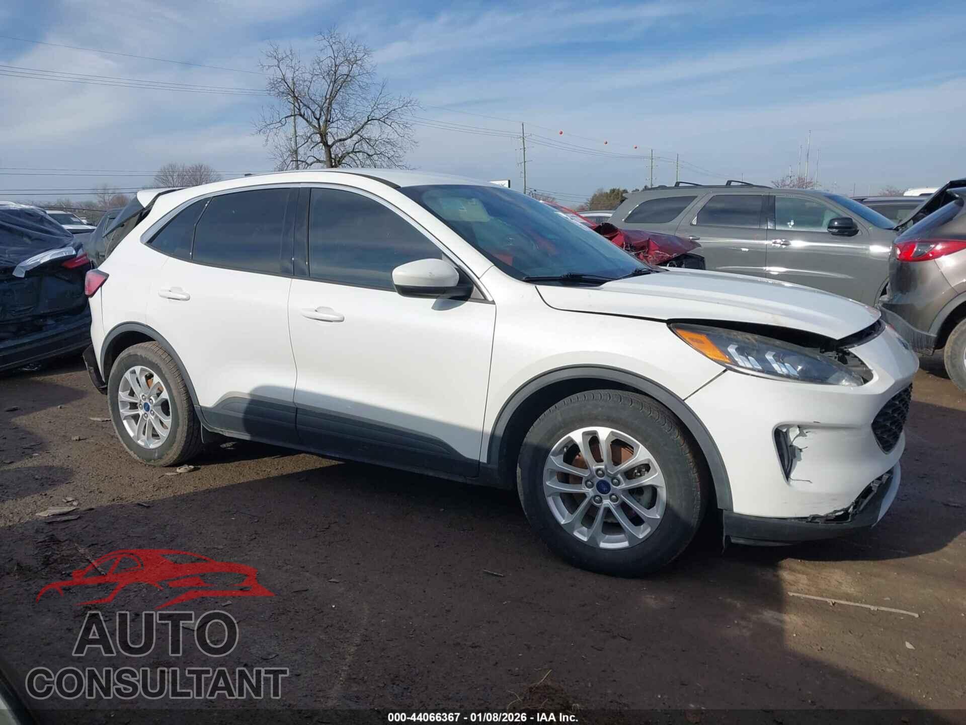 FORD ESCAPE 2020 - 1FMCU0G6XLUA45760