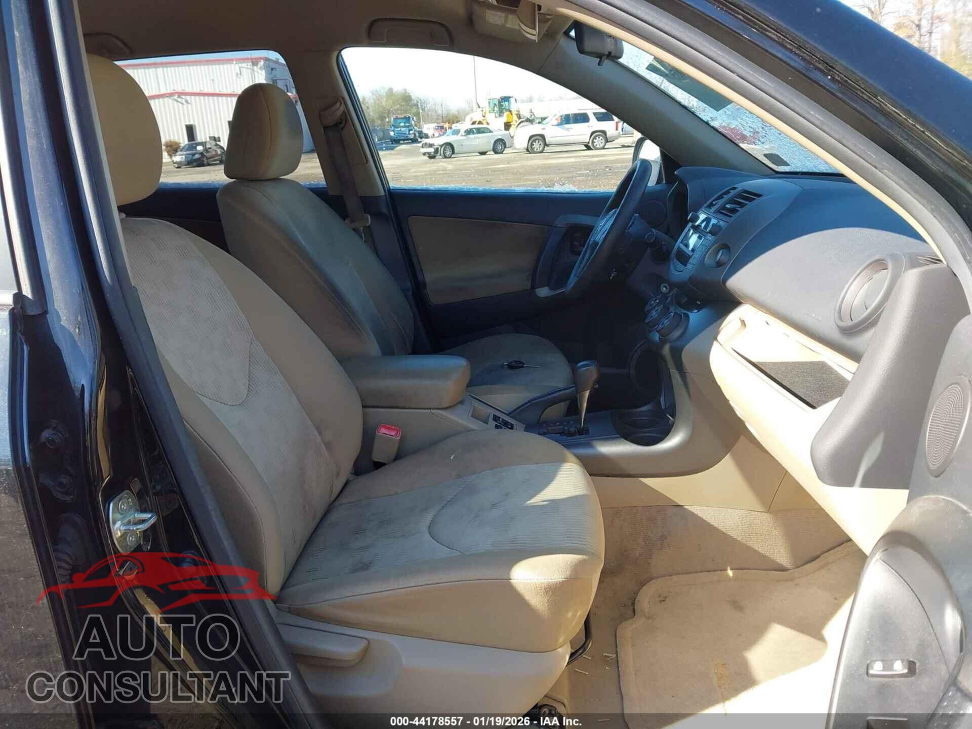 TOYOTA RAV4 2009 - 2T3BF33V59W007776