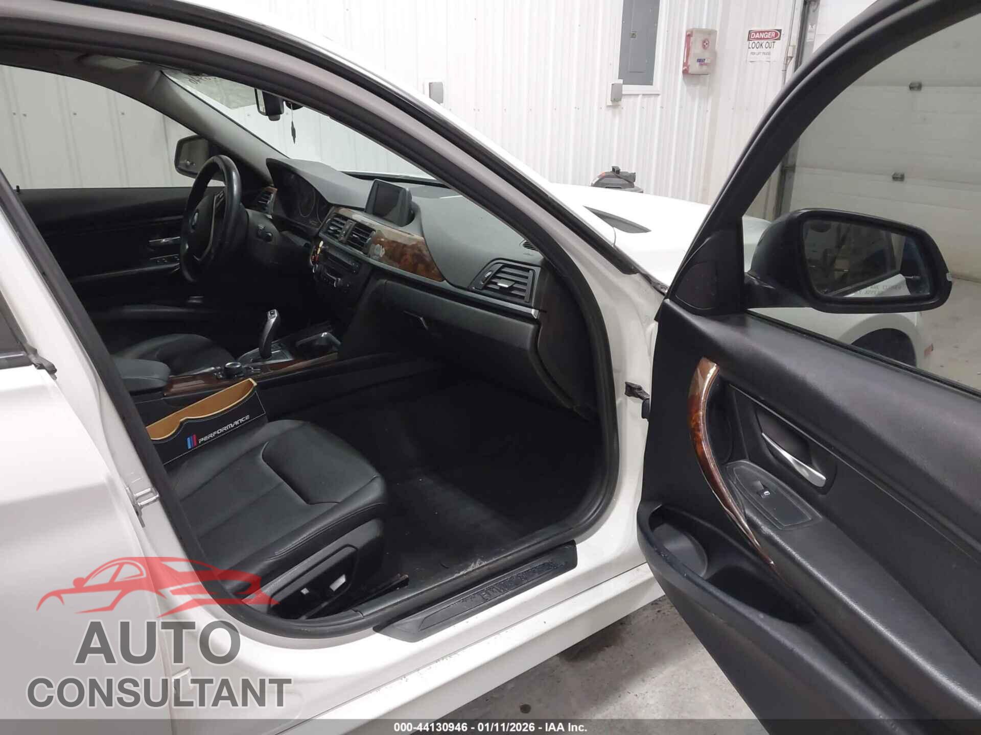 BMW 328I 2015 - WBA3B5C55FF963345