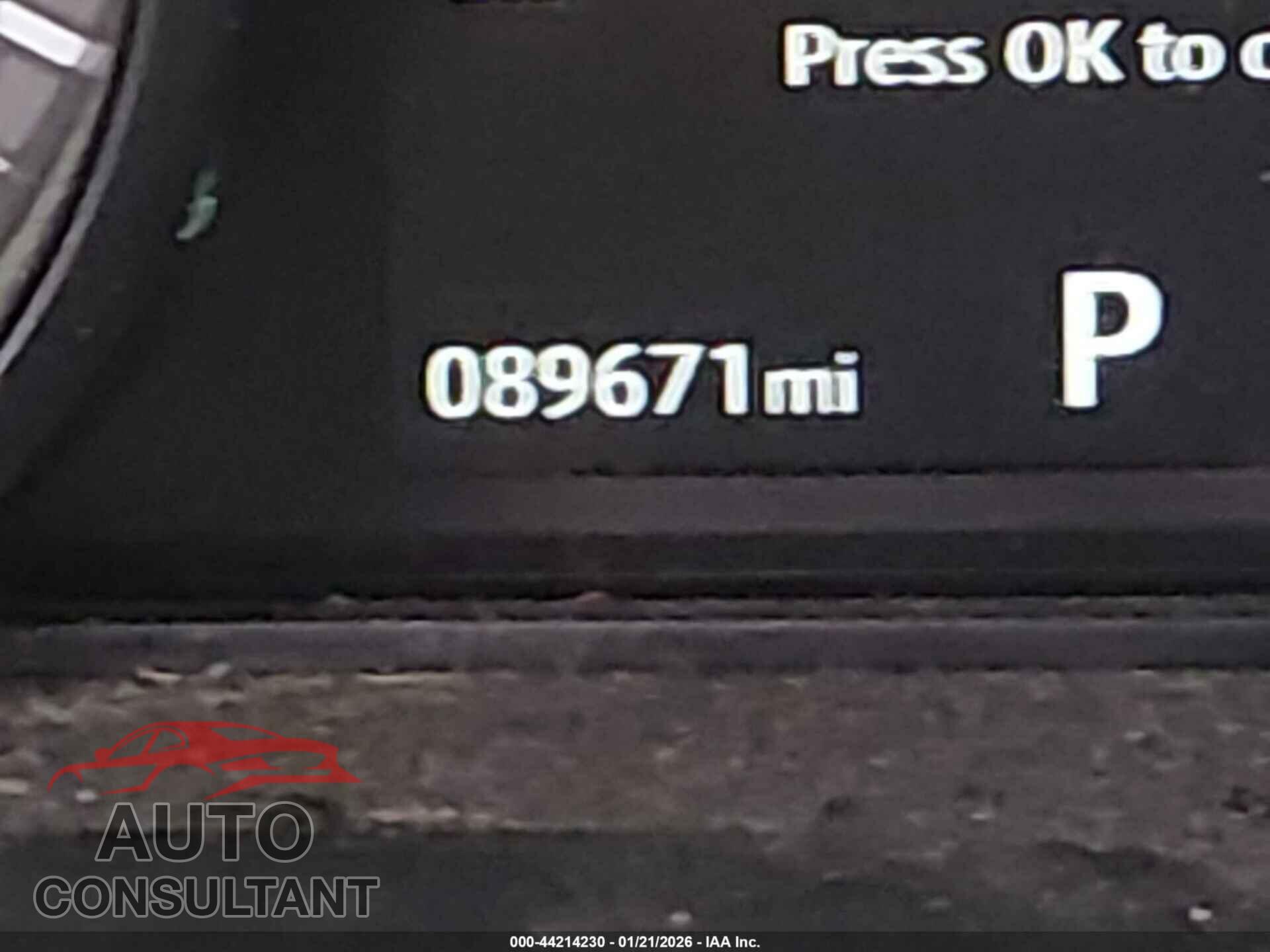 LAND ROVER DISCOVERY 2017 - SALRHBBV5HA046250