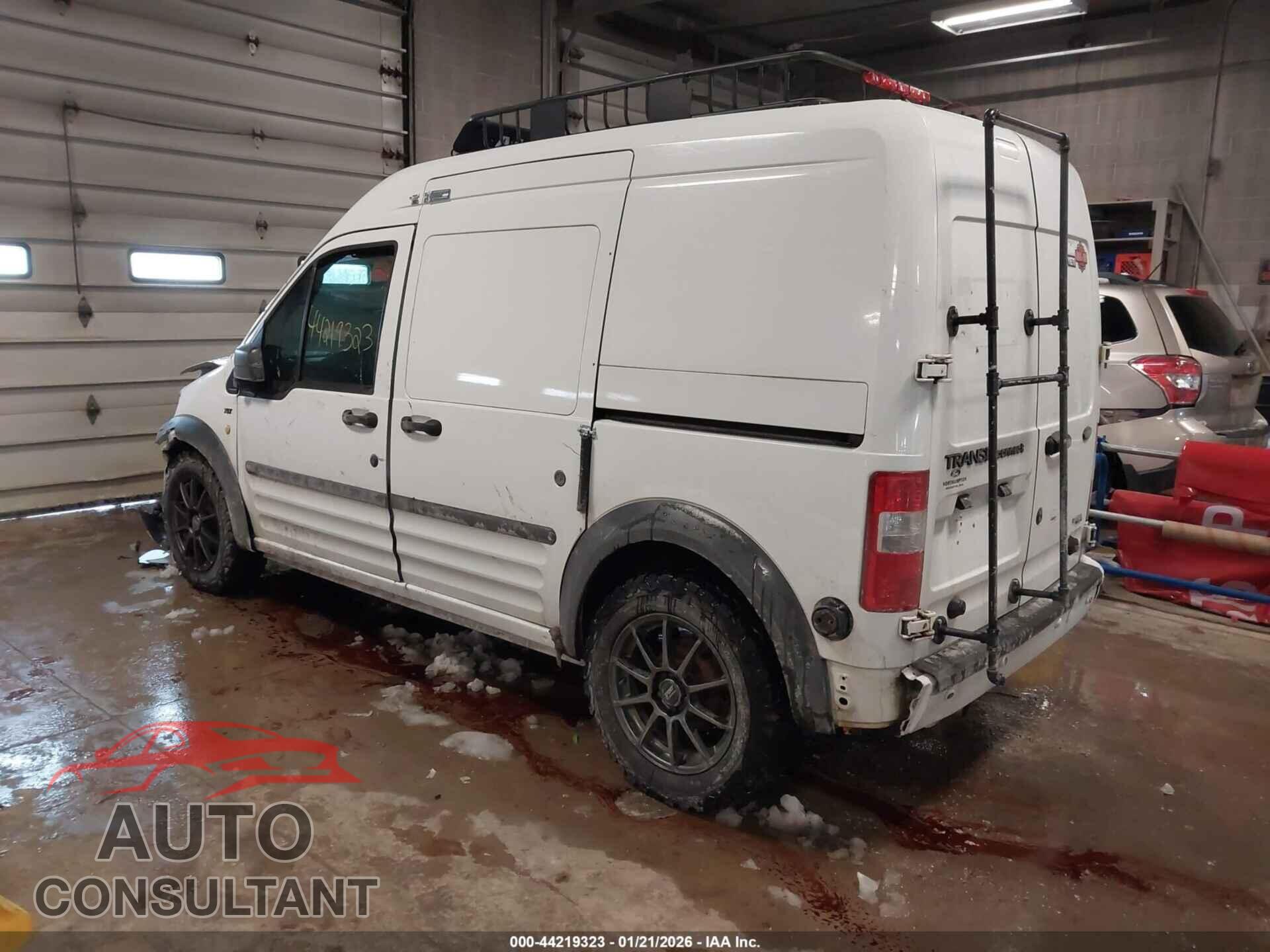 FORD TRANSIT CONNECT 2011 - NM0LS7BN4BT047426