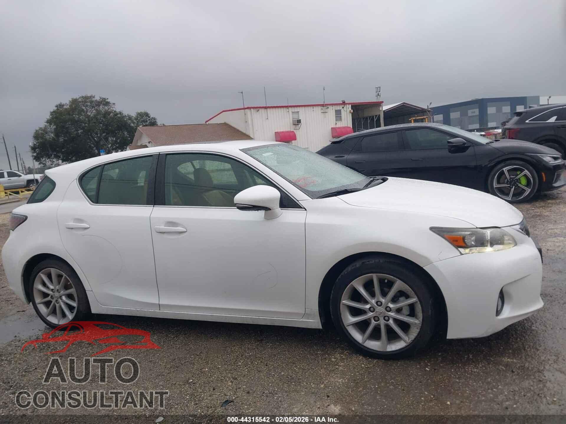 LEXUS CT 200H 2011 - JTHKD5BH4B2043842