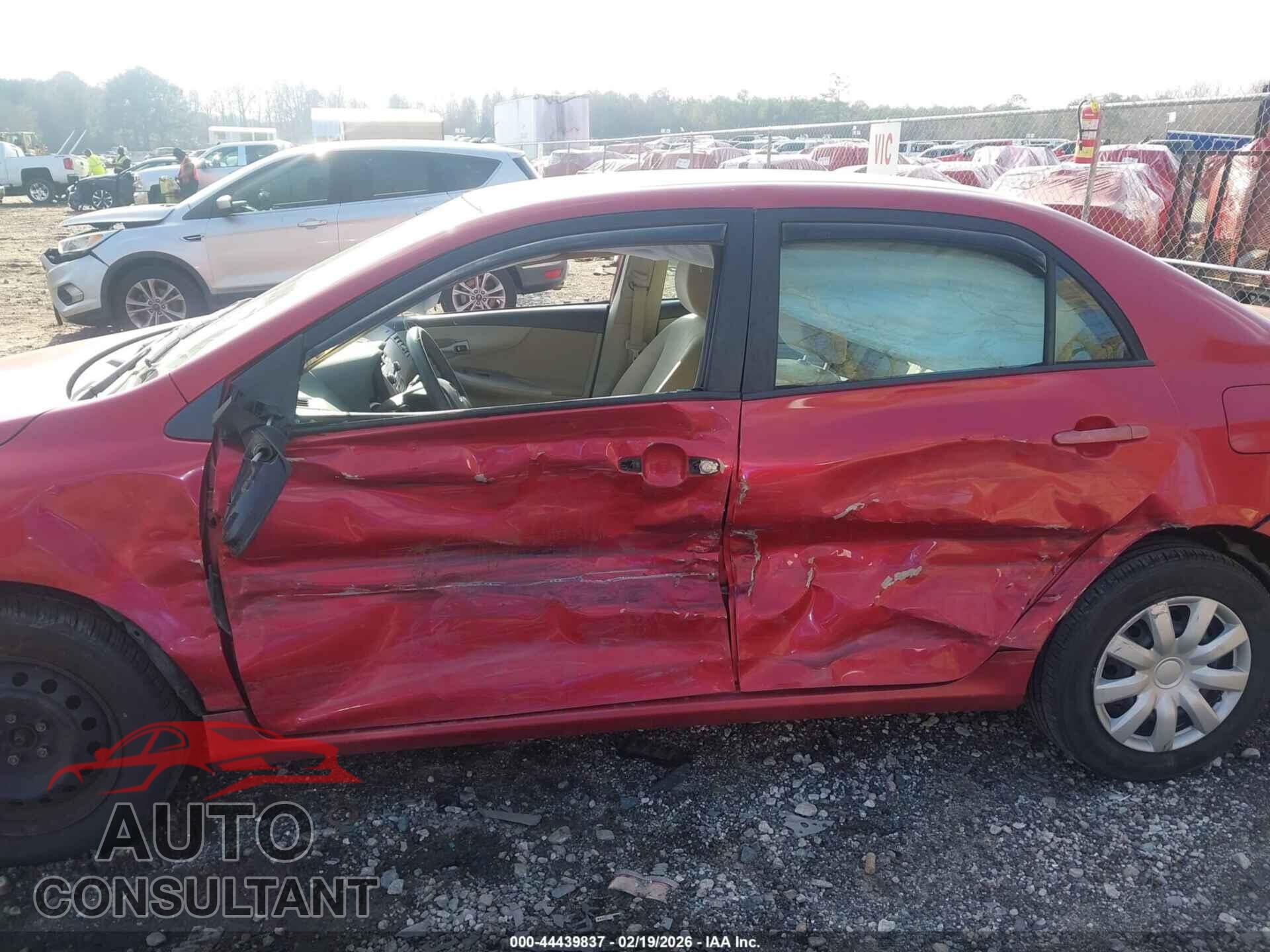 TOYOTA COROLLA 2011 - 2T1BU4EE0BC540109