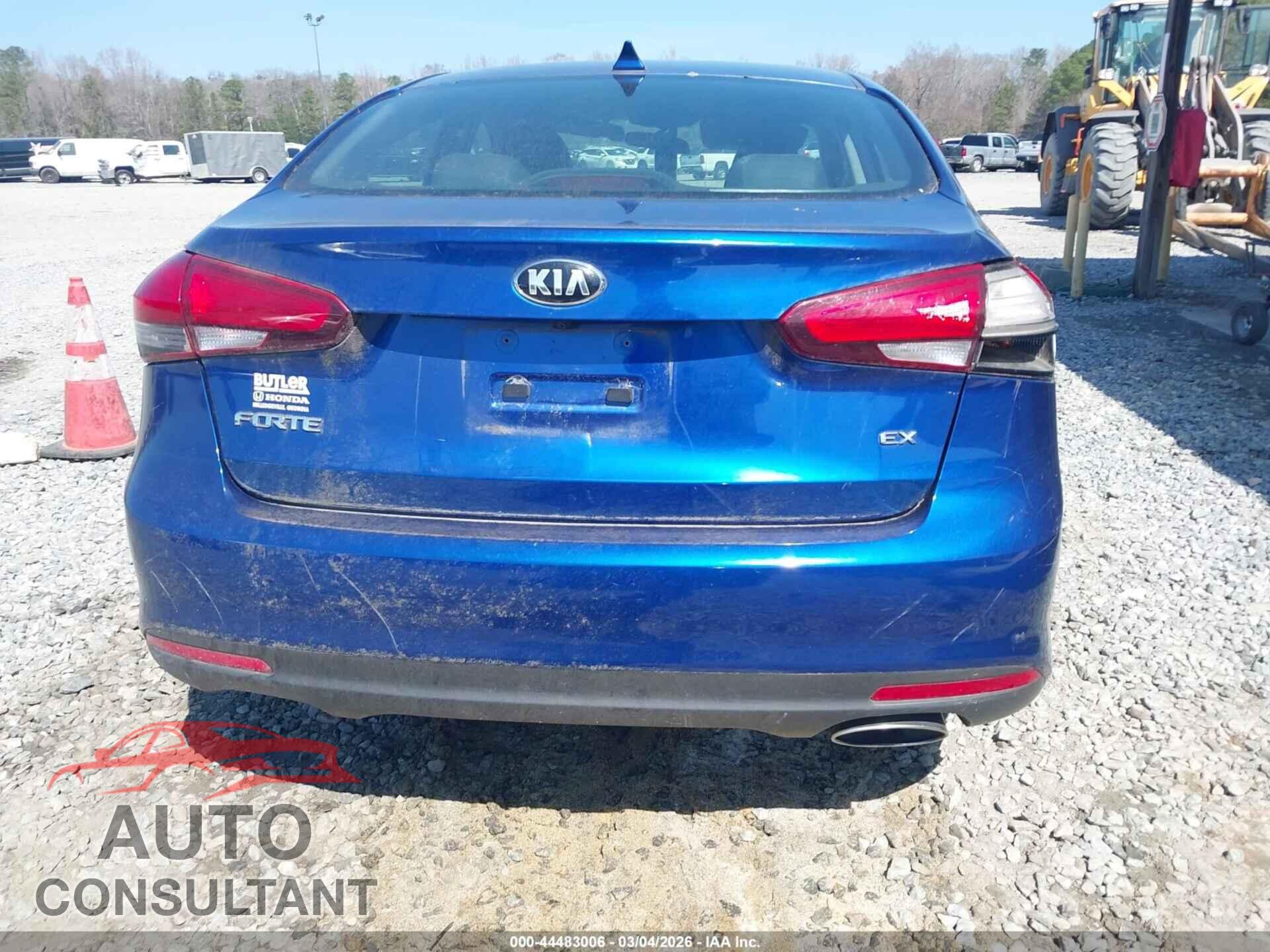 KIA FORTE 2017 - 3KPFL4A82HE117112