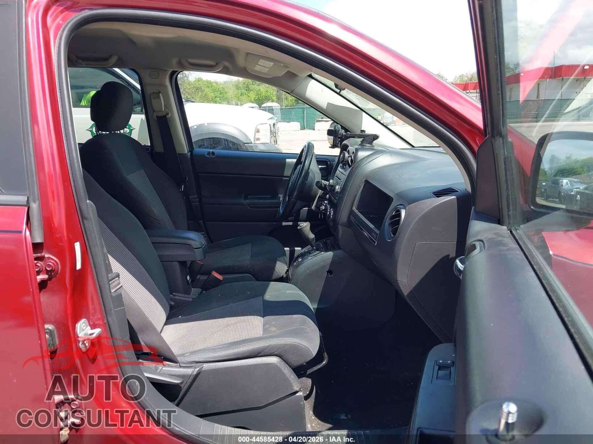 JEEP COMPASS 2011 - 1J4NF1FBXBD197123