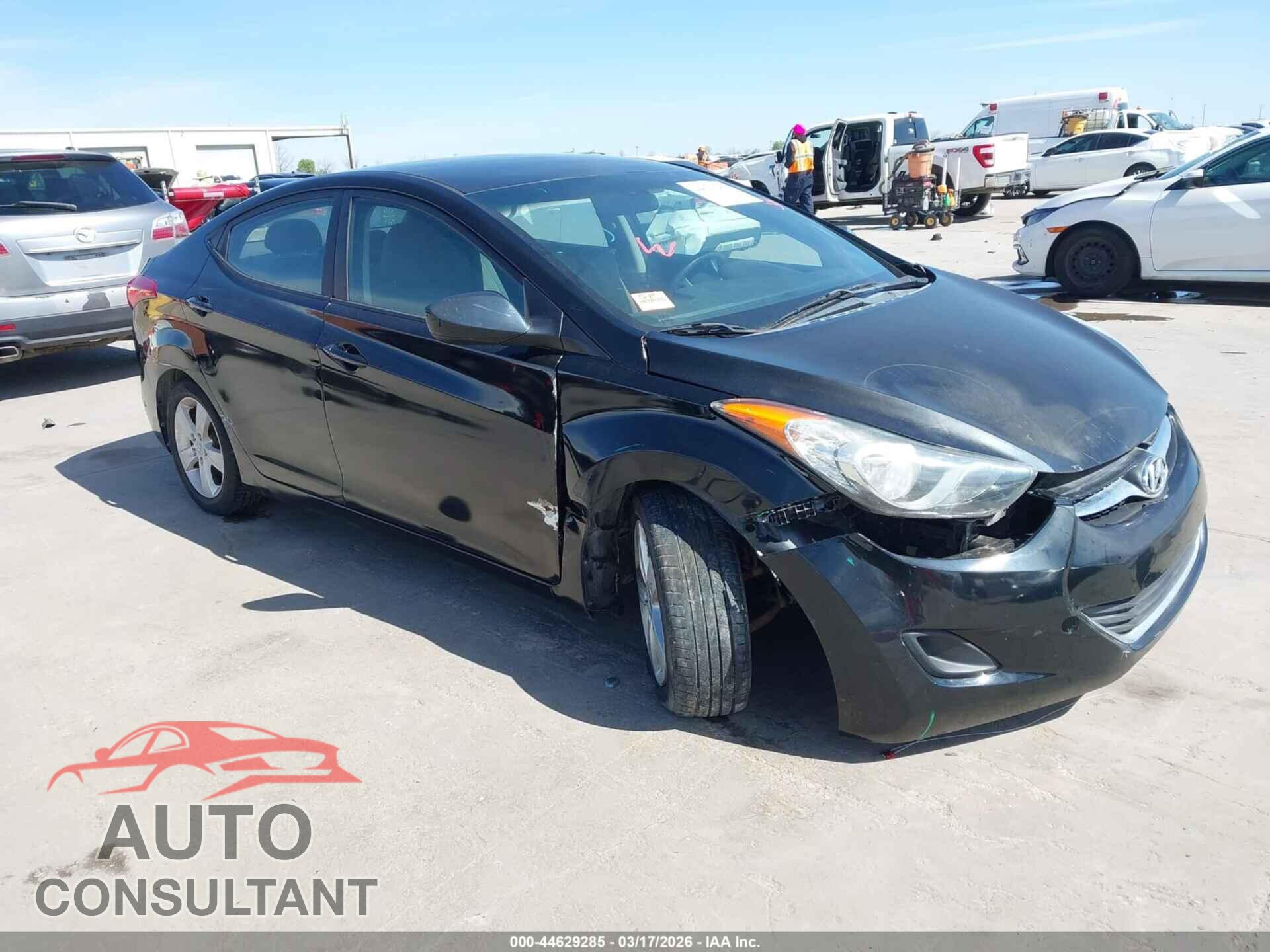 HYUNDAI ELANTRA 2011 - 5NPDH4AE8BH048105