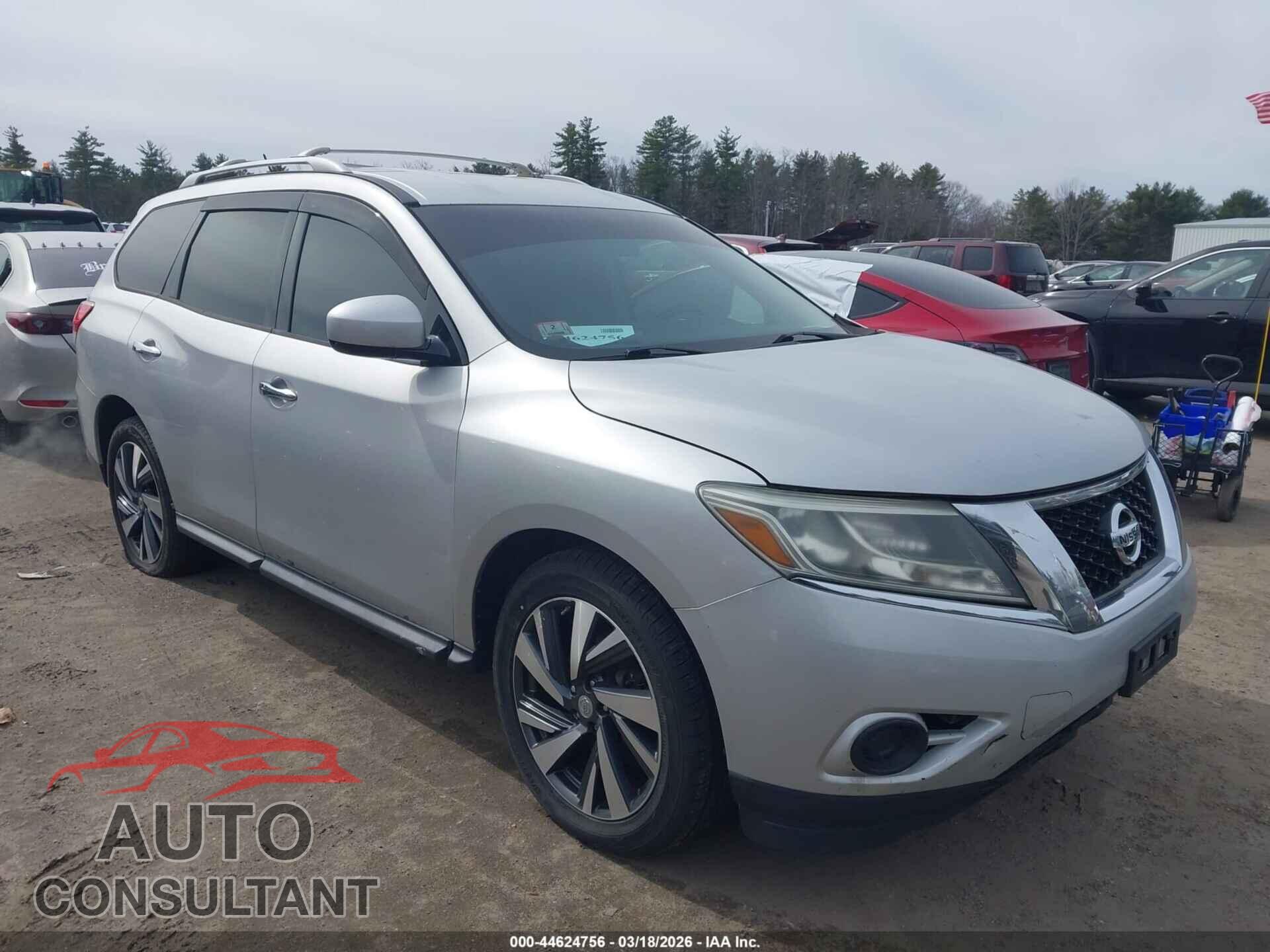 NISSAN PATHFINDER 2013 - 5N1AR2MM5DC645231