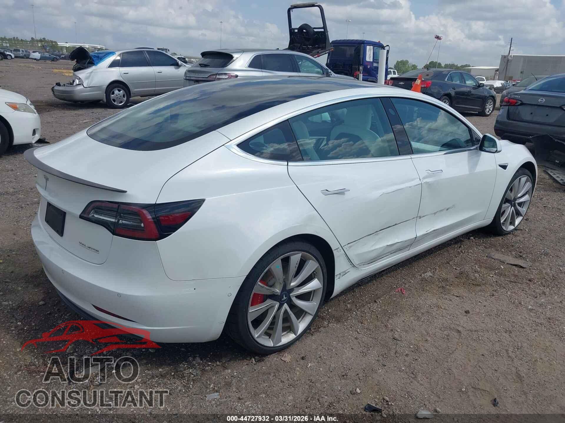 TESLA MODEL 3 2019 - 5YJ3E1EB2KF423164