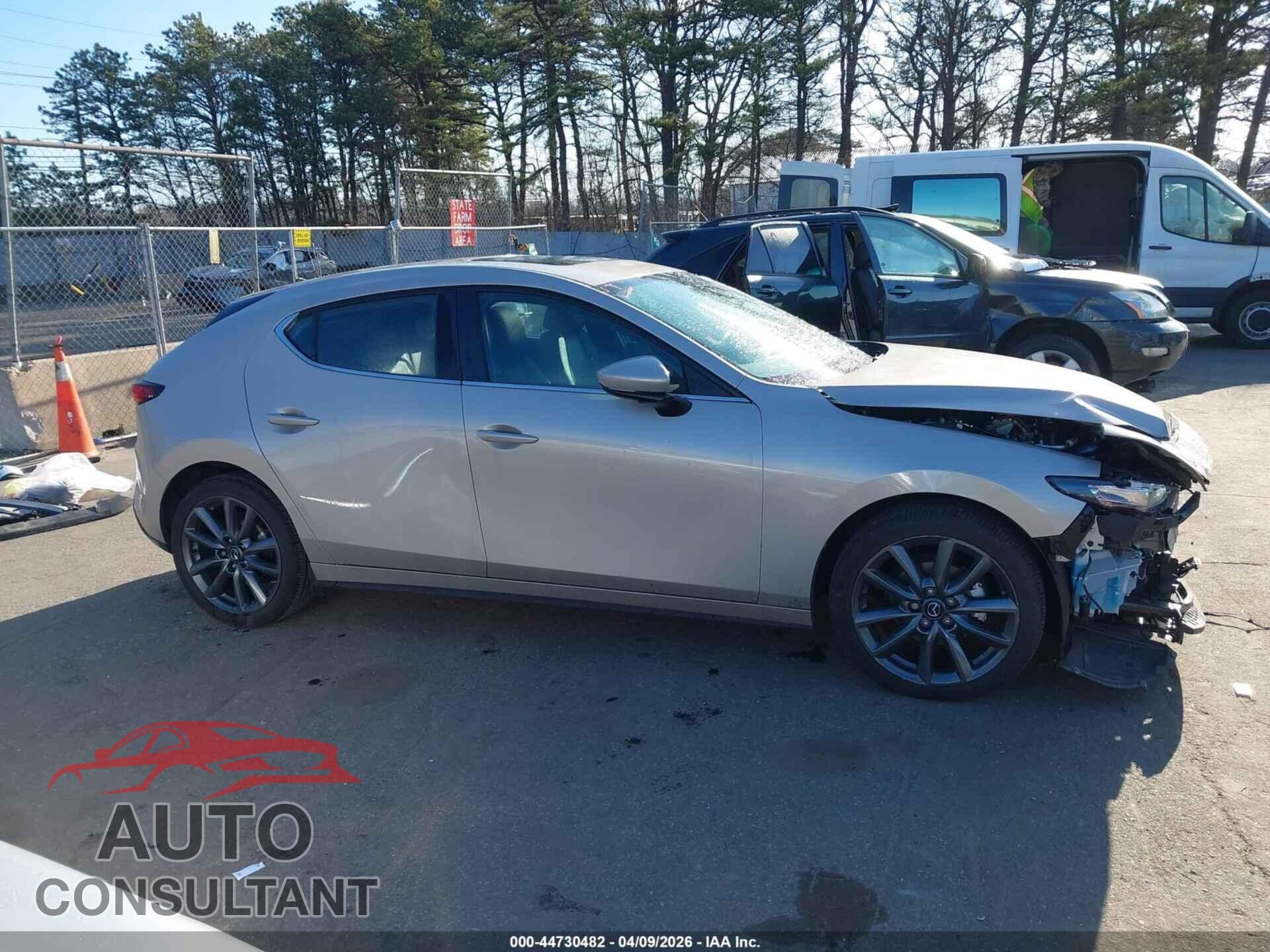 MAZDA MAZDA3 2024 - JM1BPALMXR1653595