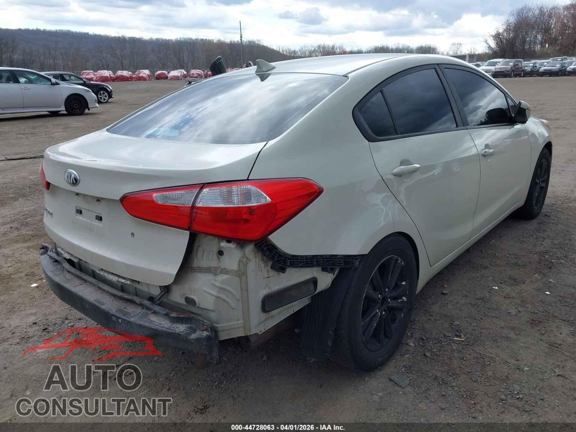 KIA FORTE 2015 - KNAFK4A68F5301297