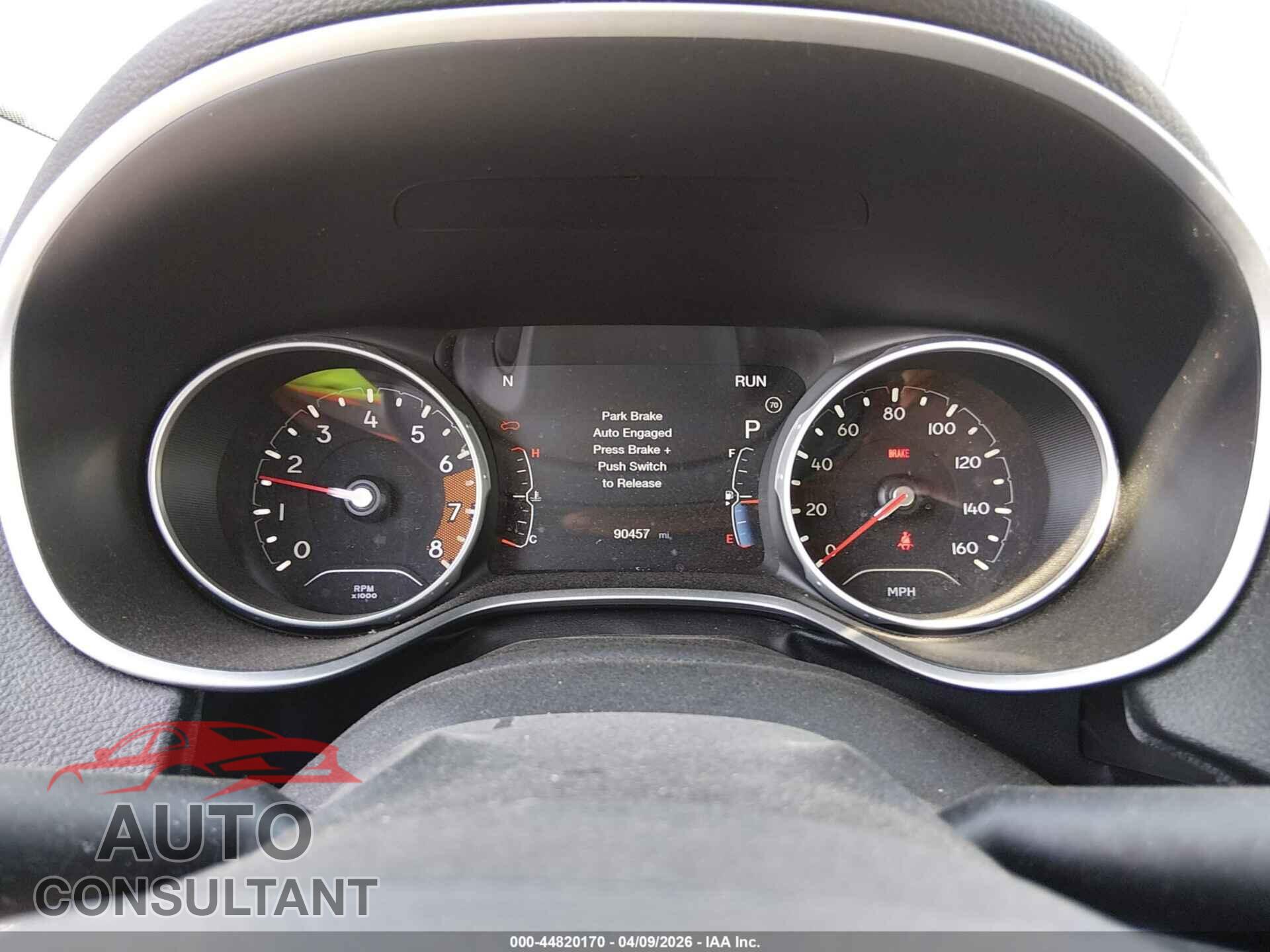 JEEP COMPASS 2018 - 3C4NJDAB2JT100972