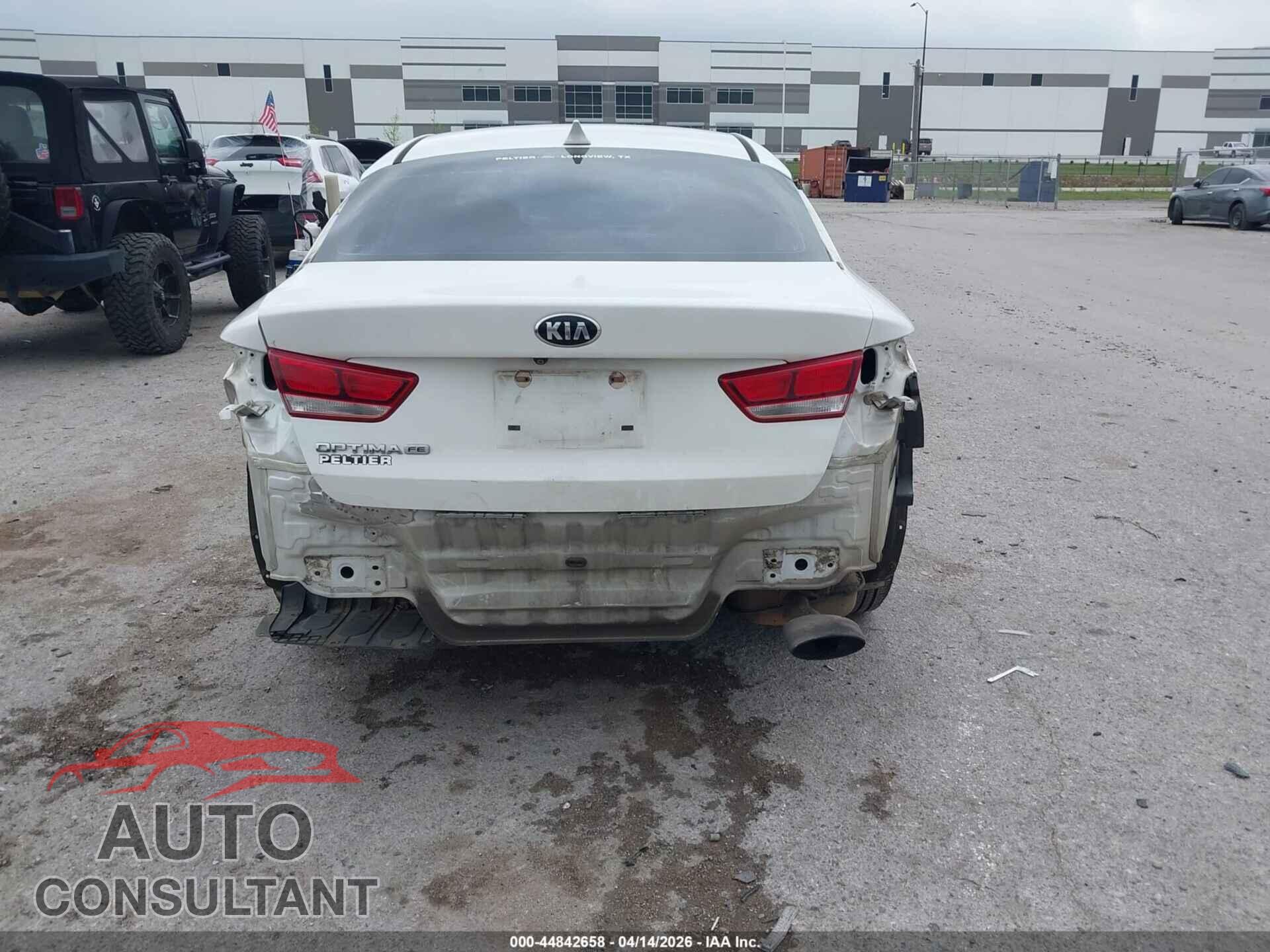 KIA OPTIMA 2017 - KNAGT4L3XH5157341