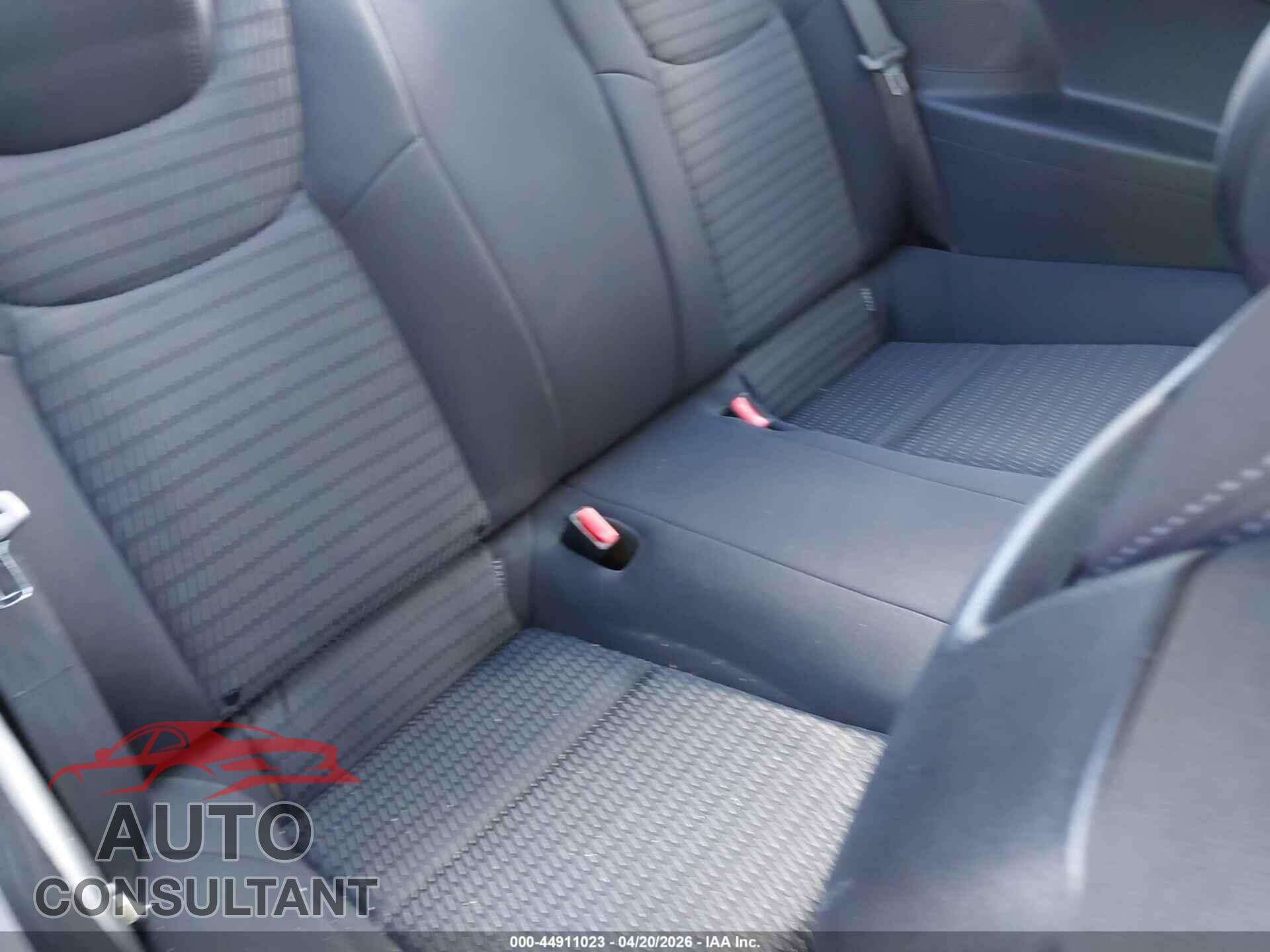 HYUNDAI GENESIS 2013 - KMHHT6KD5DU107701