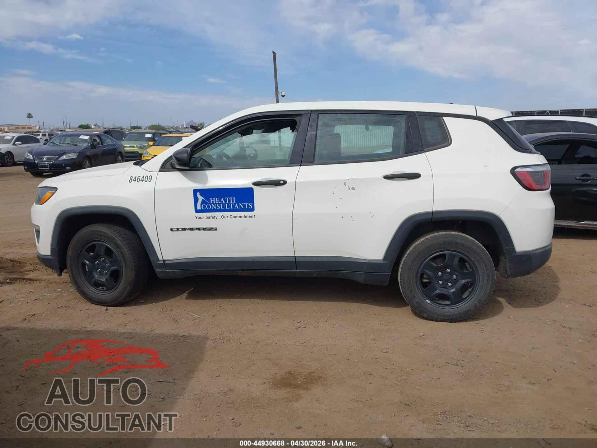 JEEP COMPASS 2018 - 3C4NJCAB0JT263372