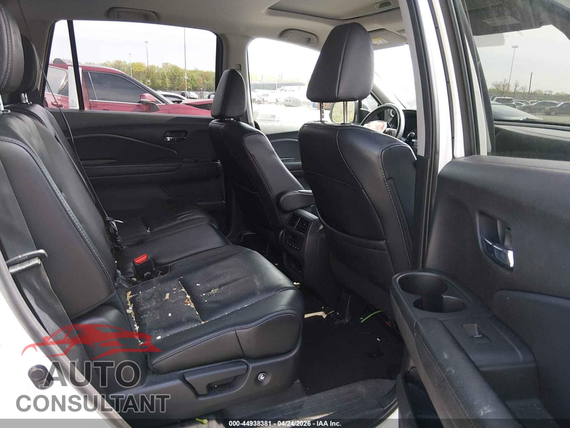 HONDA PILOT 2017 - 5FNYF6H55HB098685