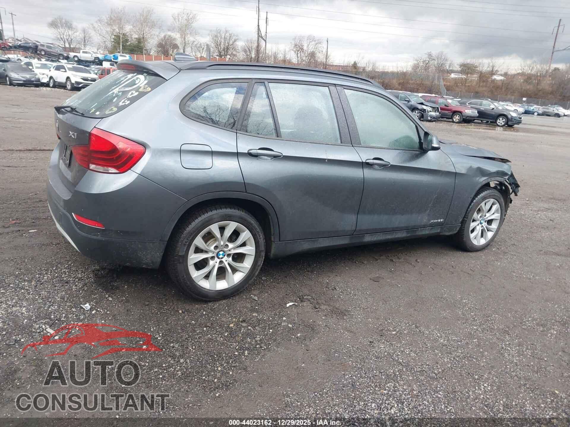 BMW X1 2014 - WBAVL1C57EVY12932