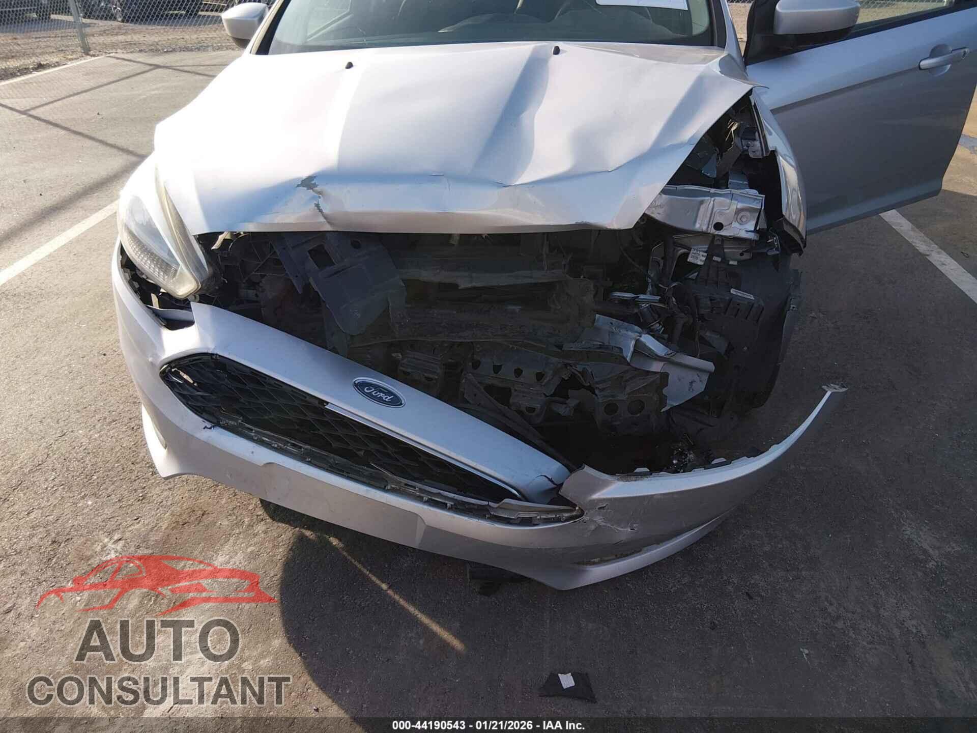 FORD FOCUS 2018 - 1FADP3K21JL291336