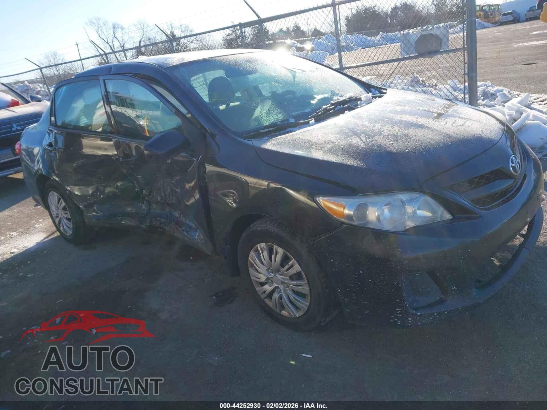TOYOTA COROLLA 2011 - 2T1BU4EEXBC648110