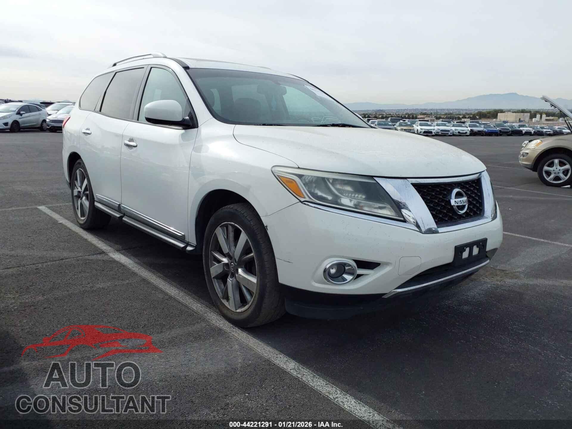 NISSAN PATHFINDER 2013 - 5N1AR2MM8DC665330