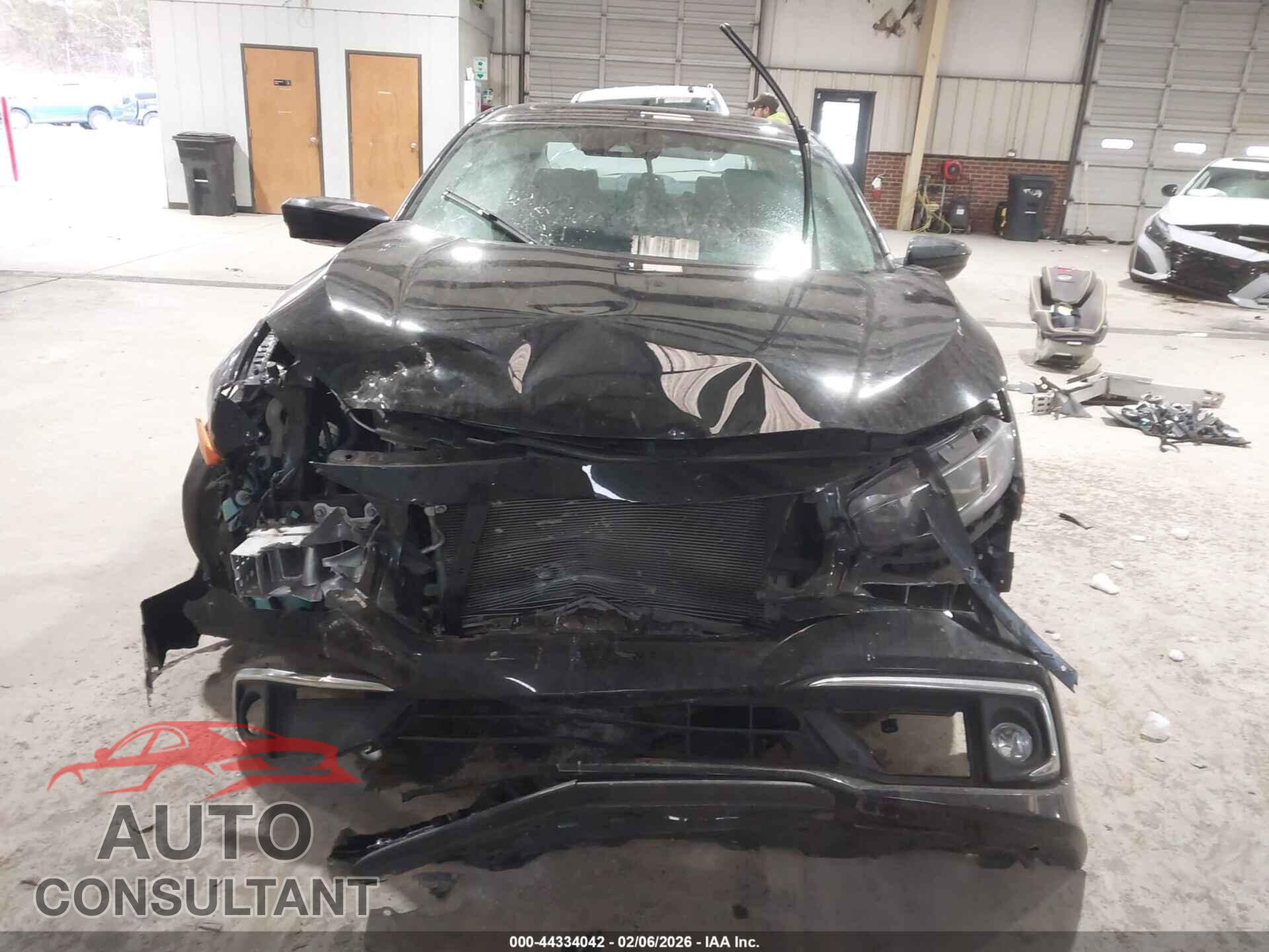 HONDA CIVIC 2020 - 19XFC1F33LE013538