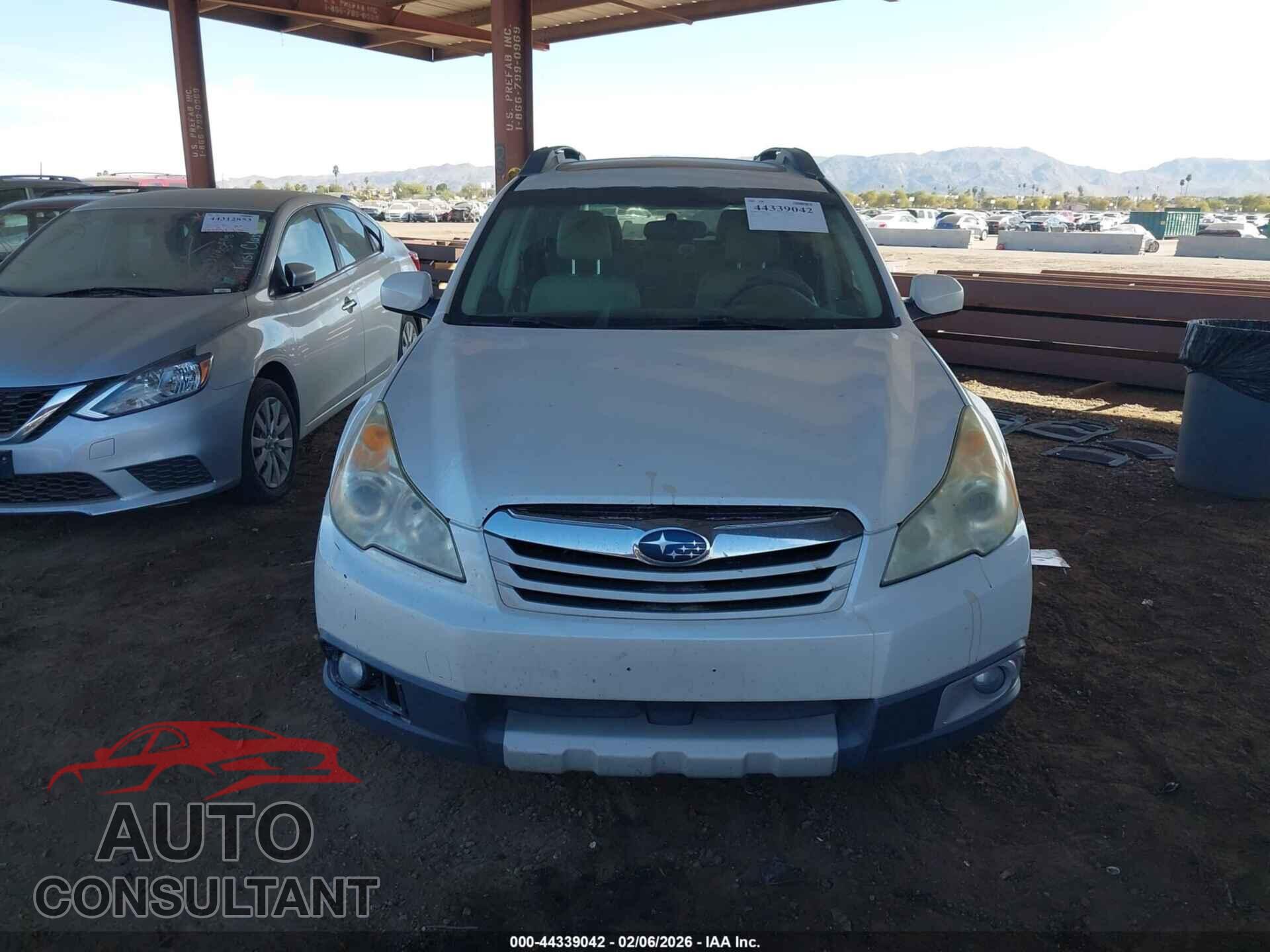 SUBARU OUTBACK 2010 - 4S4BRBGC9A3353052