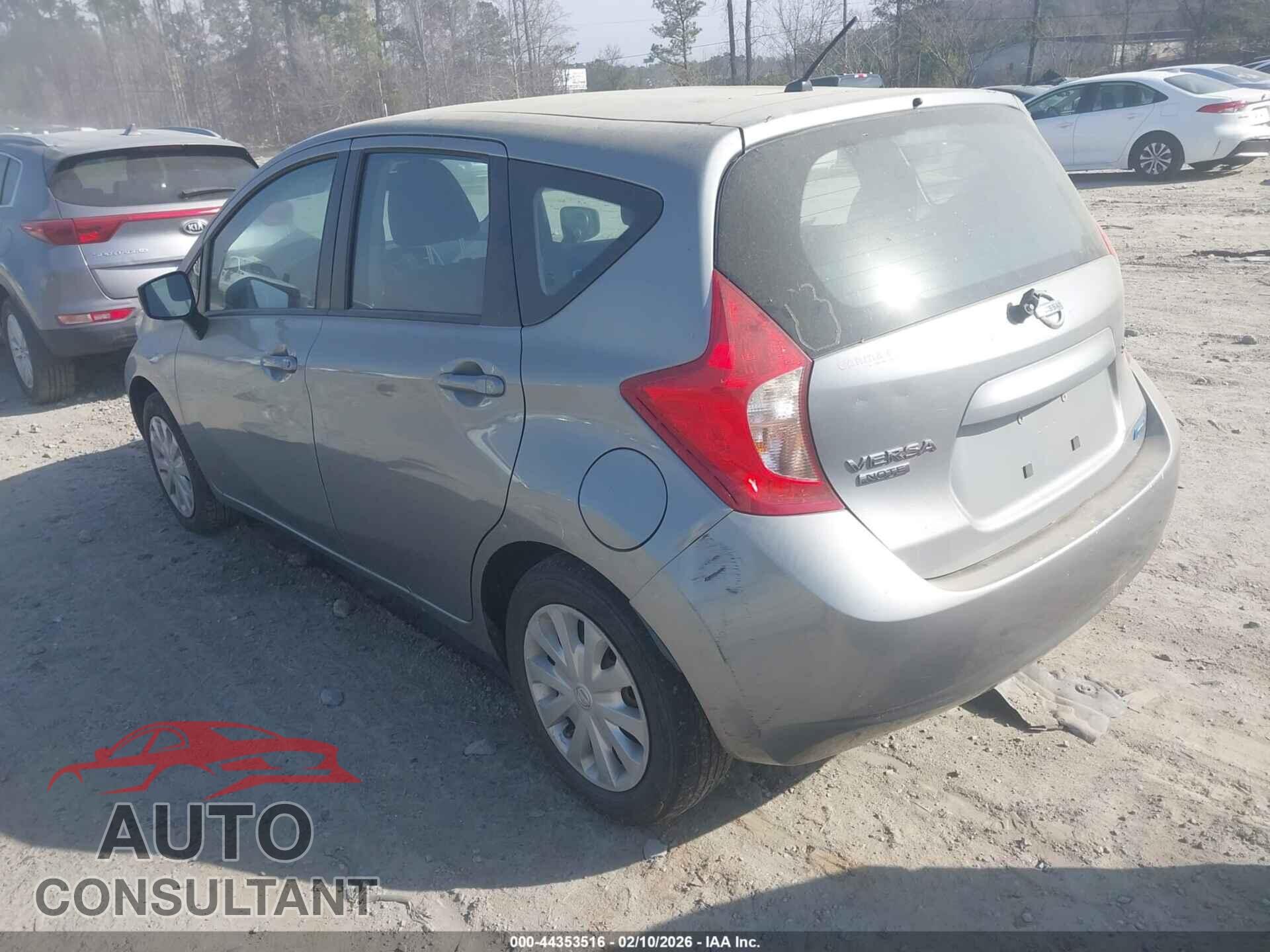 NISSAN VERSA NOTE 2015 - 3N1CE2CP0FL379051
