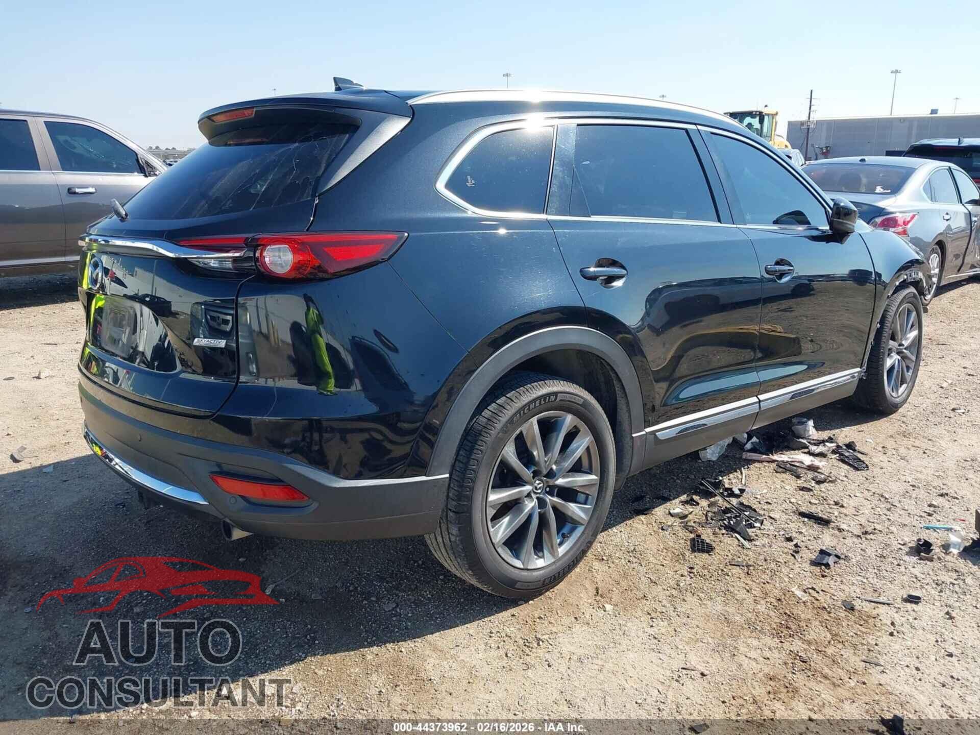 MAZDA CX-9 2016 - JM3TCADY1G0105660