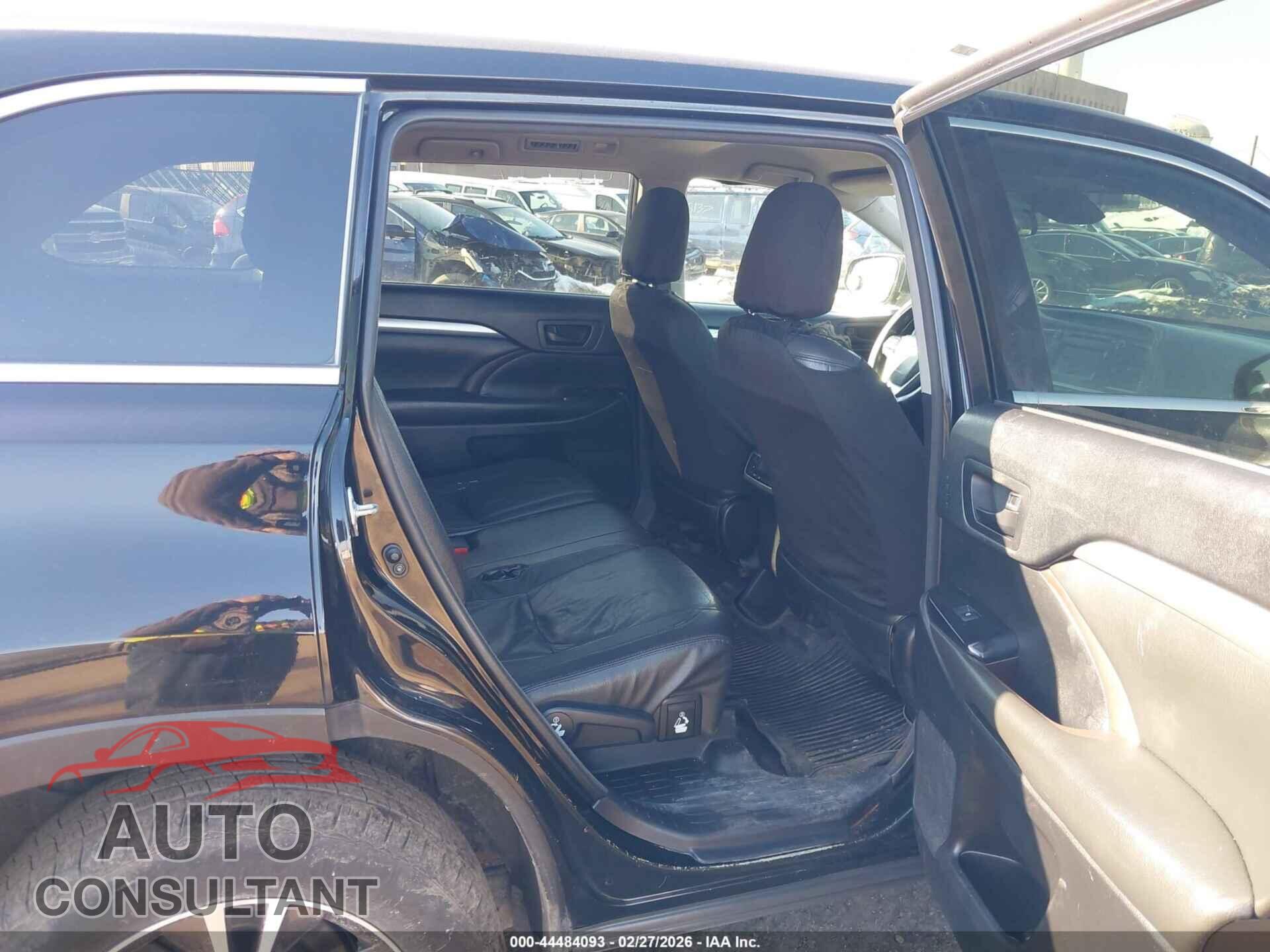 TOYOTA HIGHLANDER 2017 - 5TDBZRFH7HS371827