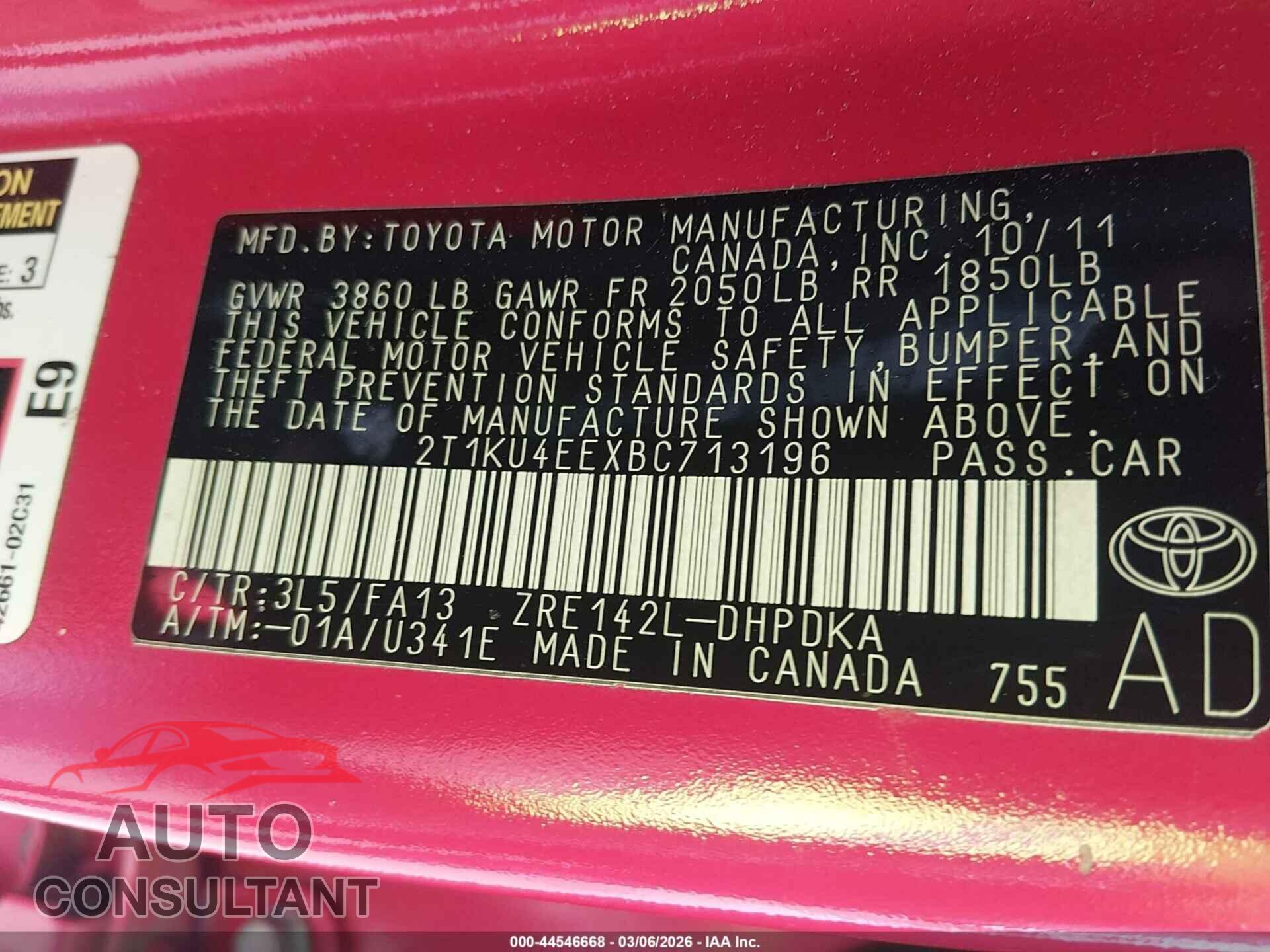TOYOTA MATRIX 2011 - 2T1KU4EEXBC713196