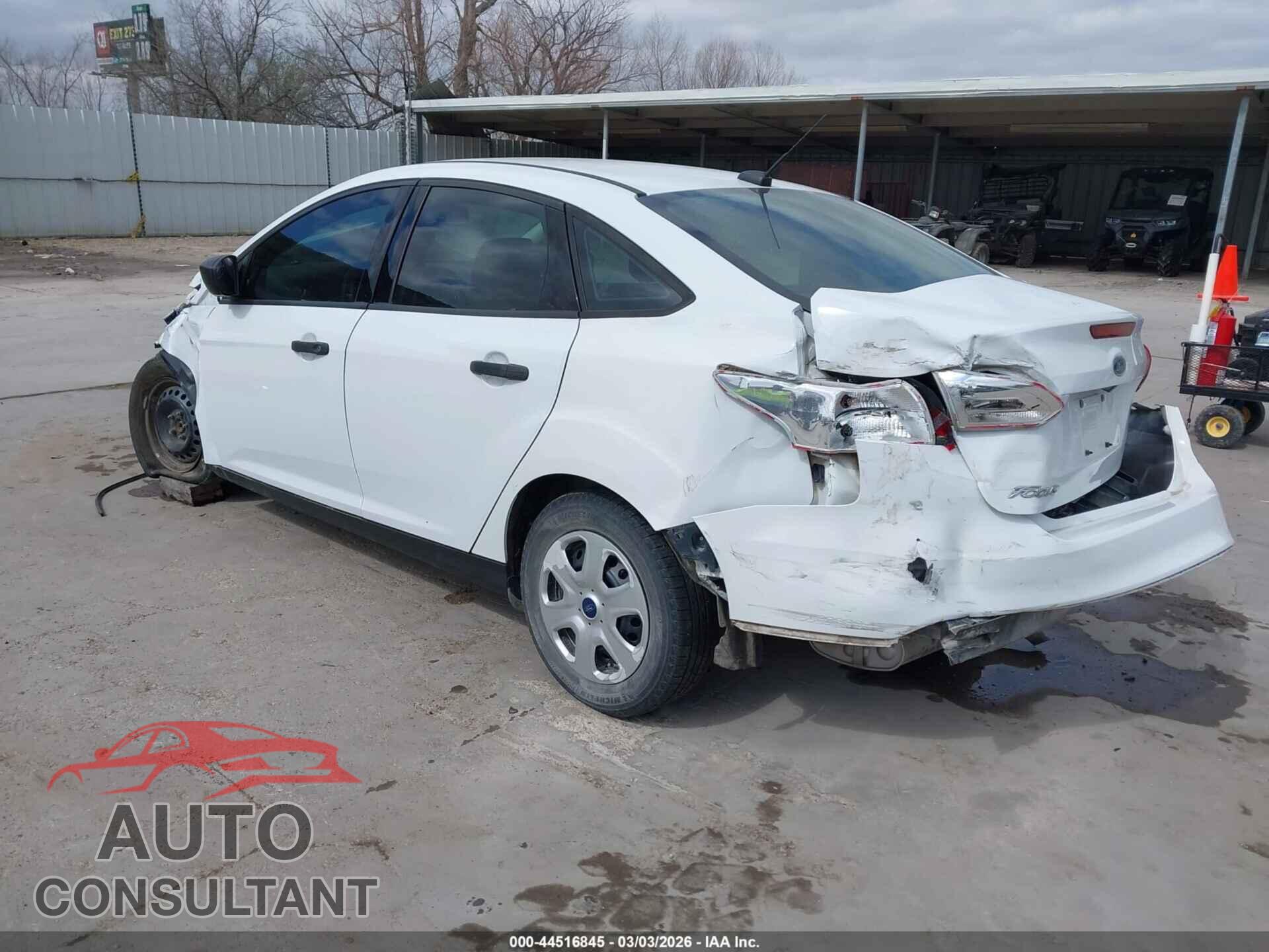 FORD FOCUS 2018 - 1FADP3E22JL277330