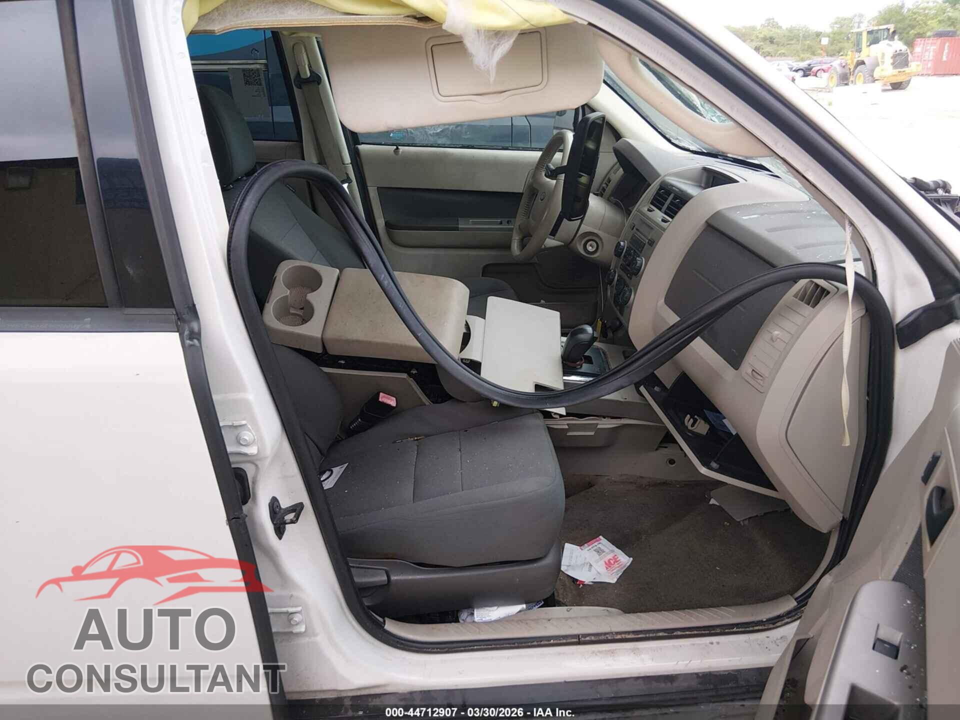 FORD ESCAPE 2010 - 1FMCU0D75AKB29989