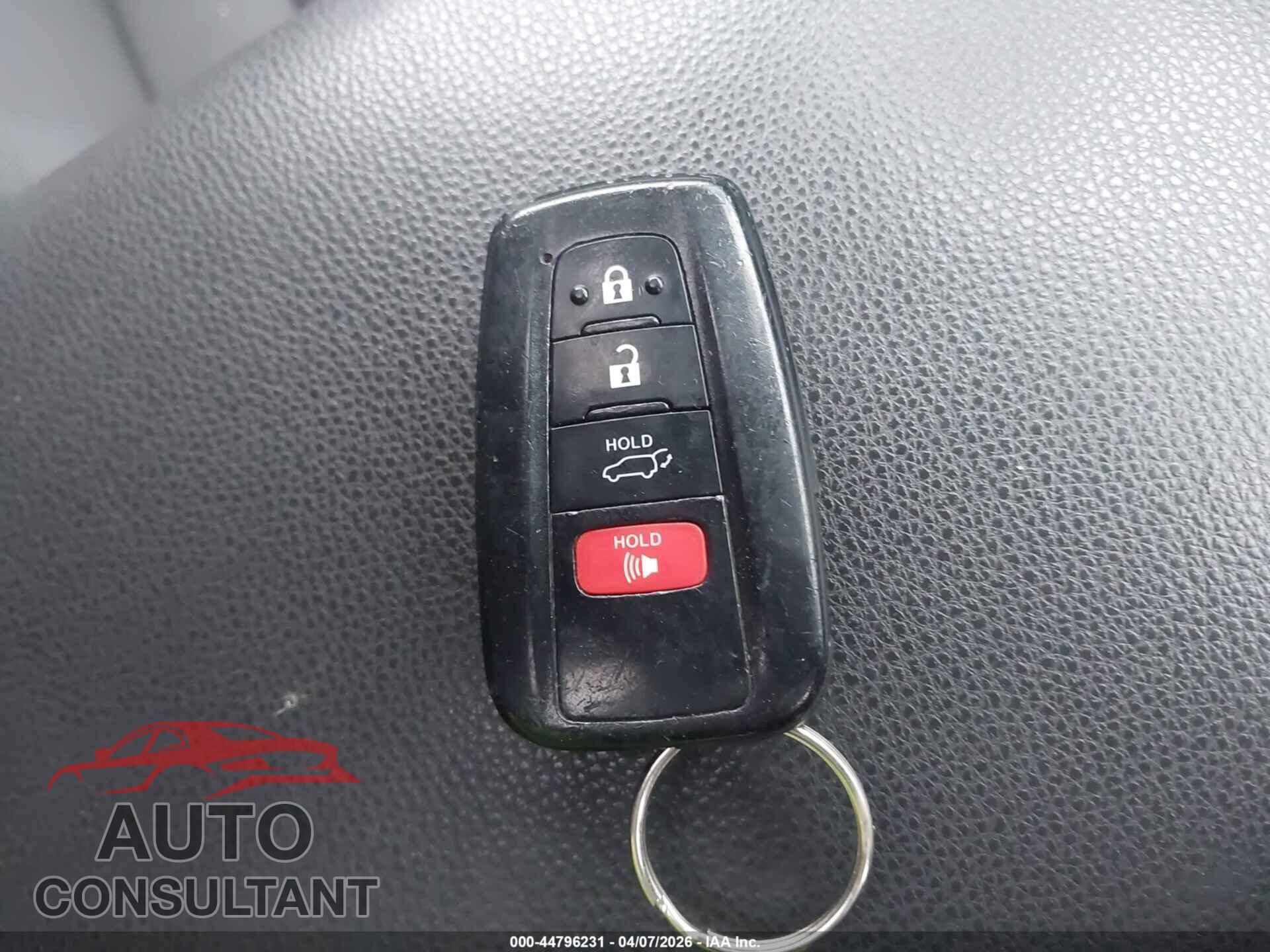TOYOTA RAV4 2019 - JTMP1RFV4KD512391
