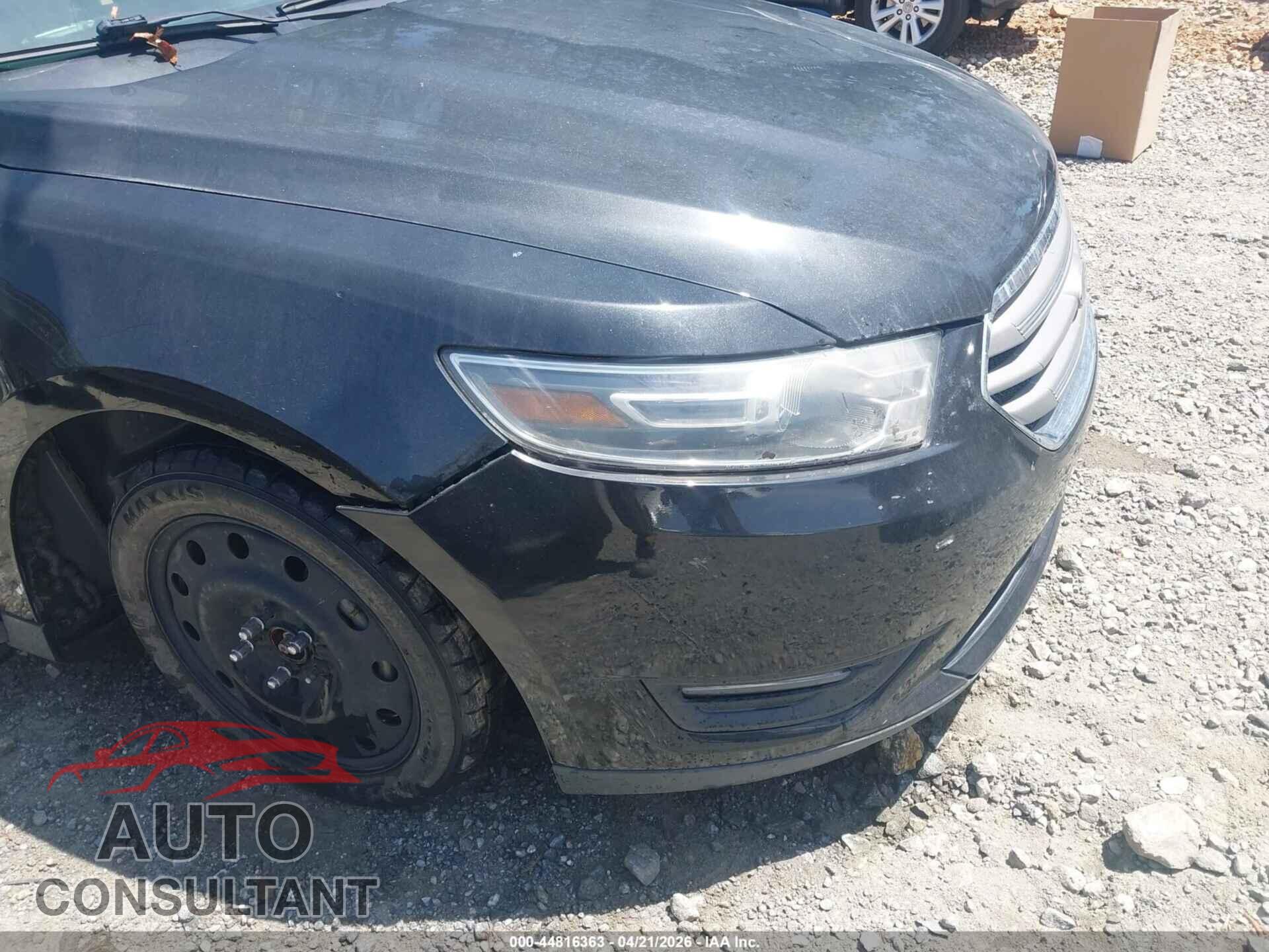 FORD TAURUS 2015 - 1FAHP2E99FG136134