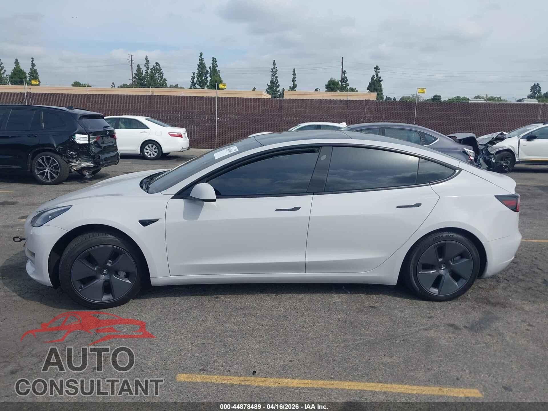 TESLA MODEL 3 2023 - 5YJ3E1EA1PF499764