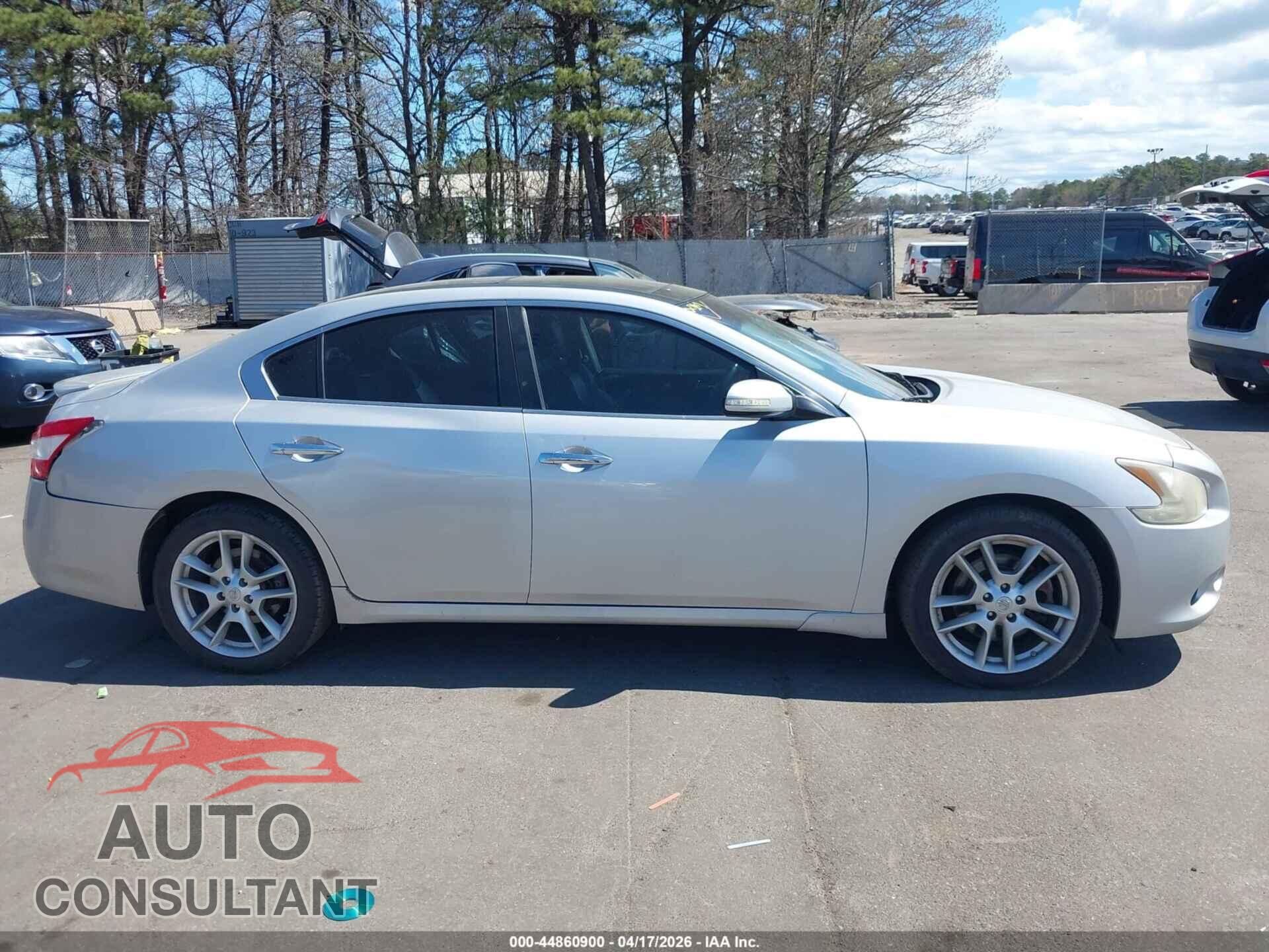 NISSAN MAXIMA 2011 - 1N4AA5AP1BC843304