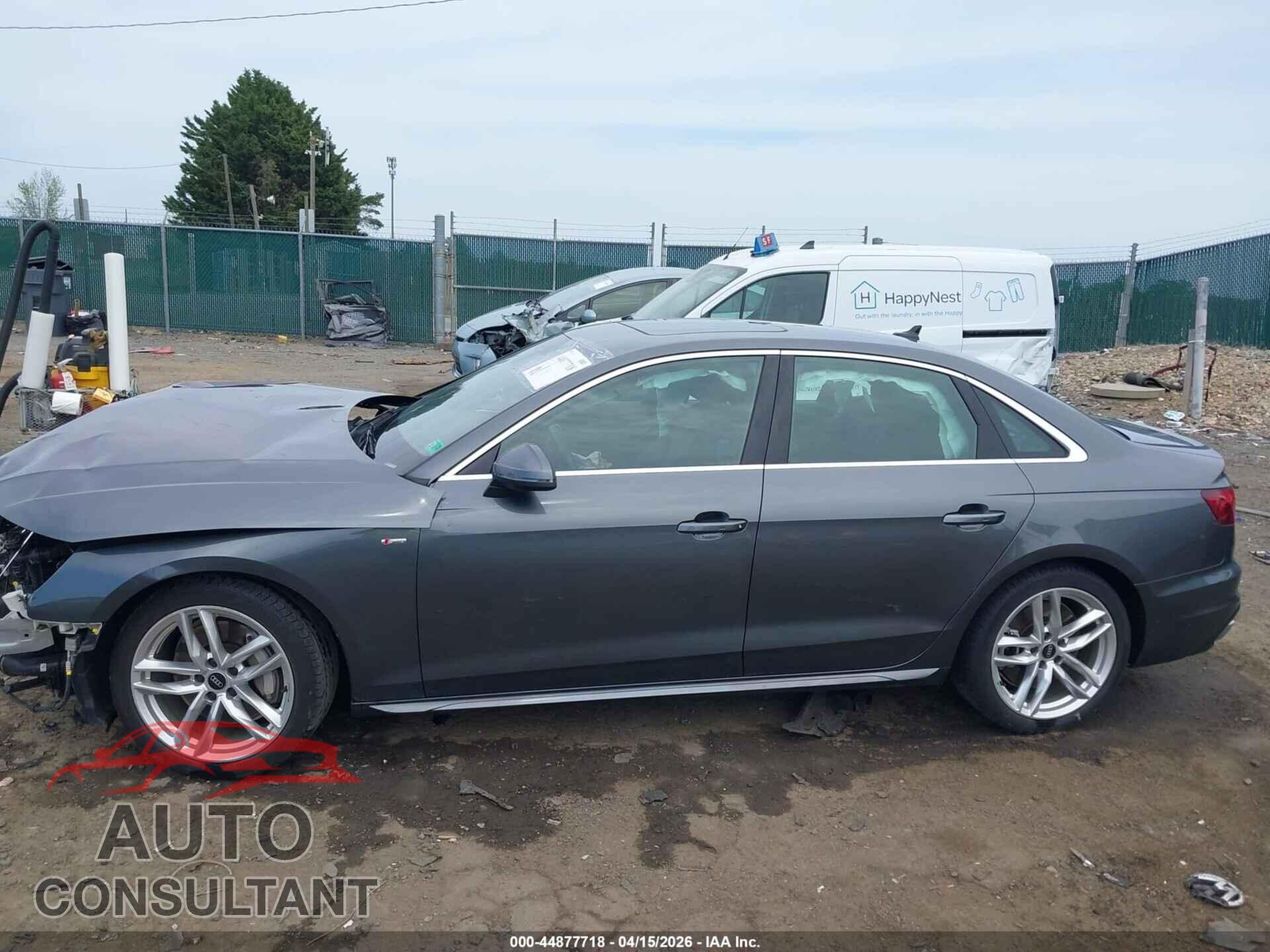 AUDI A4 2022 - WAUEAAF44NN007446