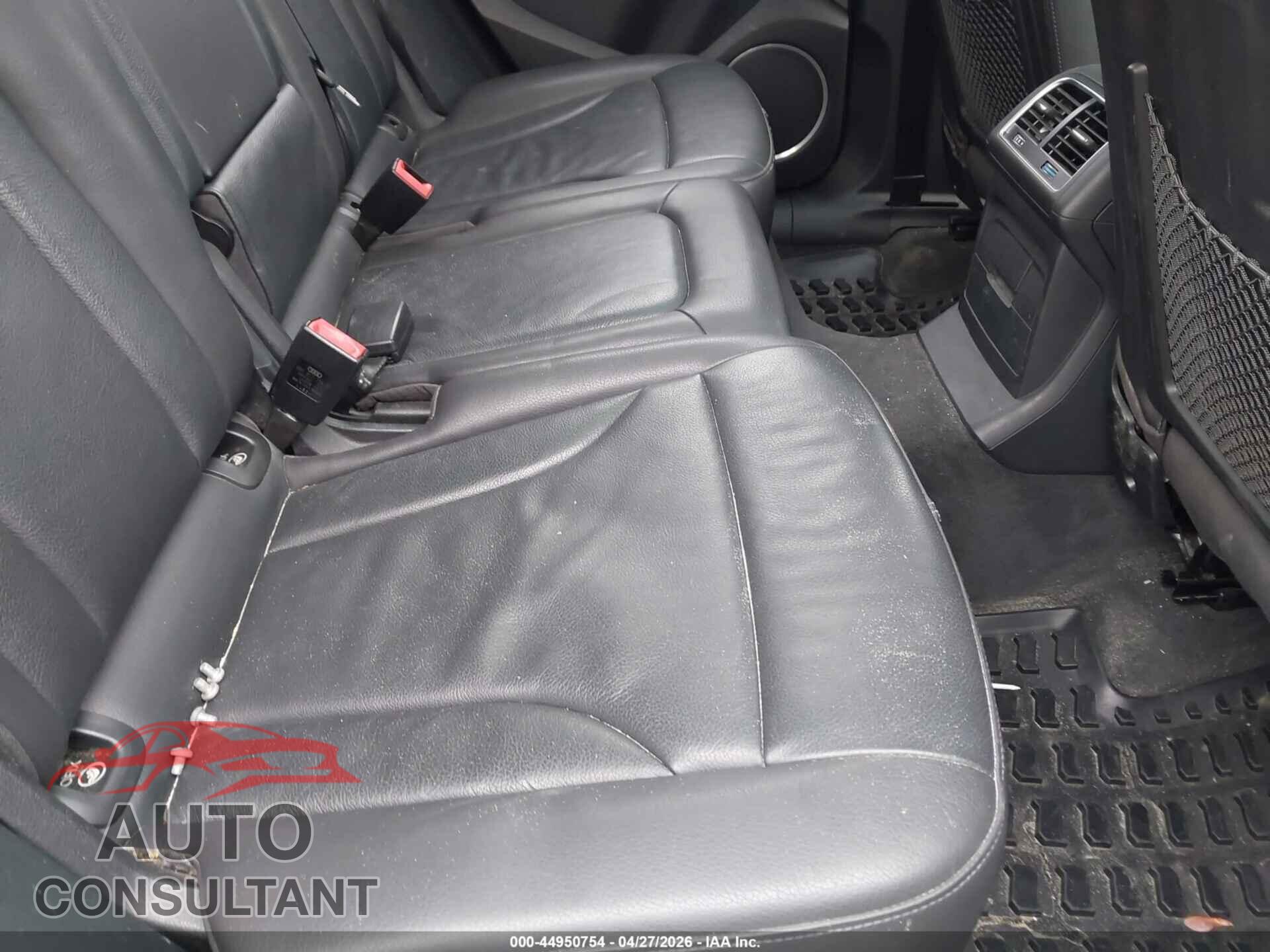 AUDI Q5 2017 - WA1M2AFP5HA057929