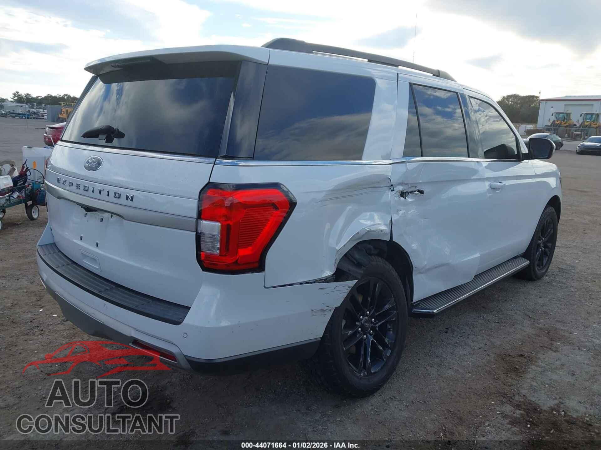 FORD EXPEDITION 2022 - 1FMJU1HT8NEA15509