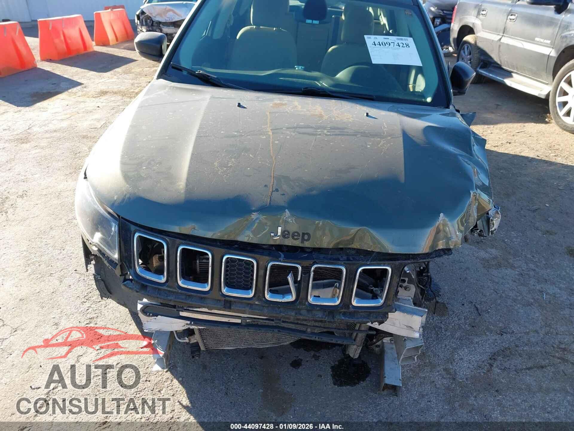 JEEP COMPASS 2020 - 3C4NJCAB7LT117697