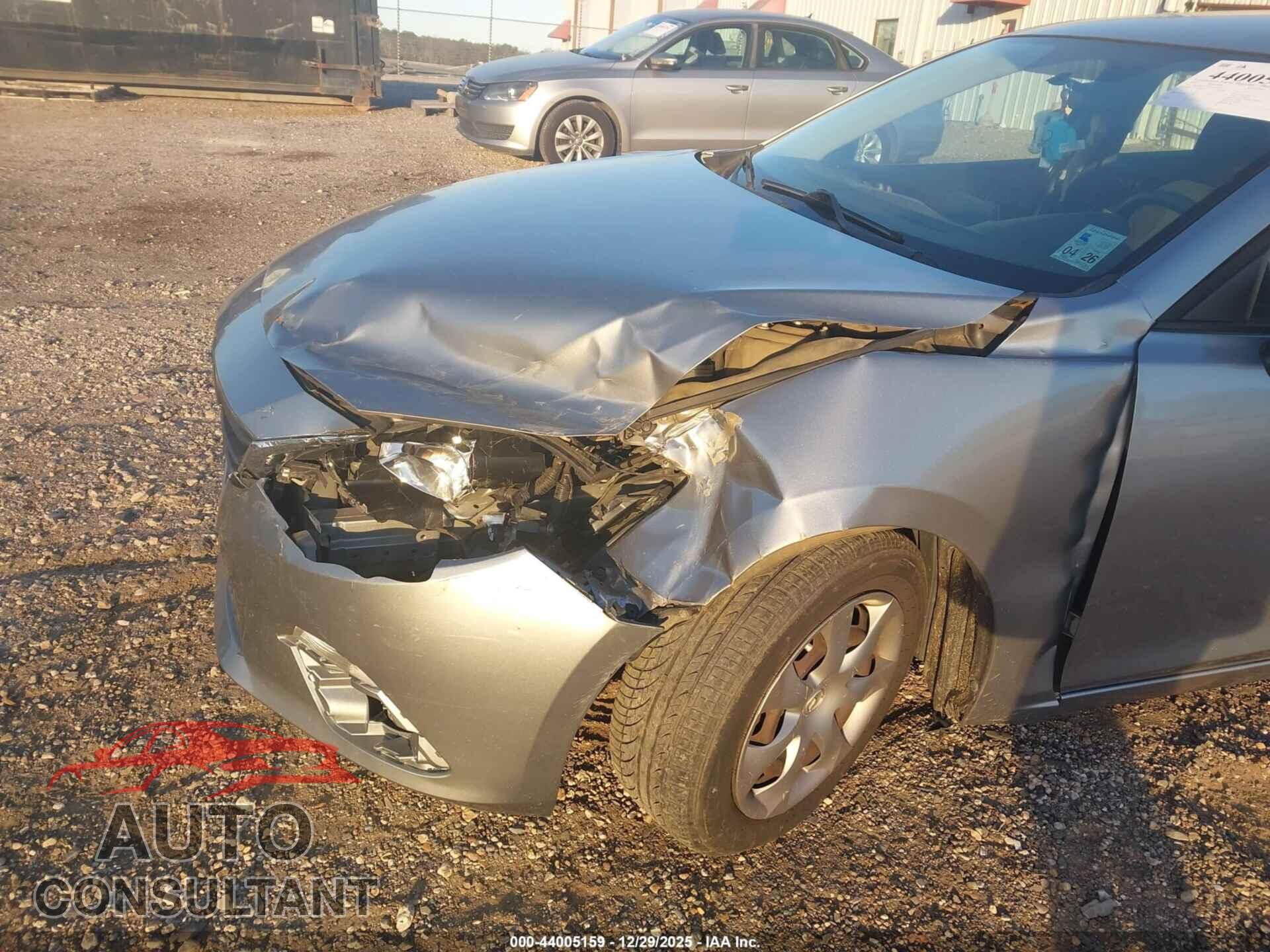 MAZDA MAZDA3 2014 - JM1BM1U75E1218138