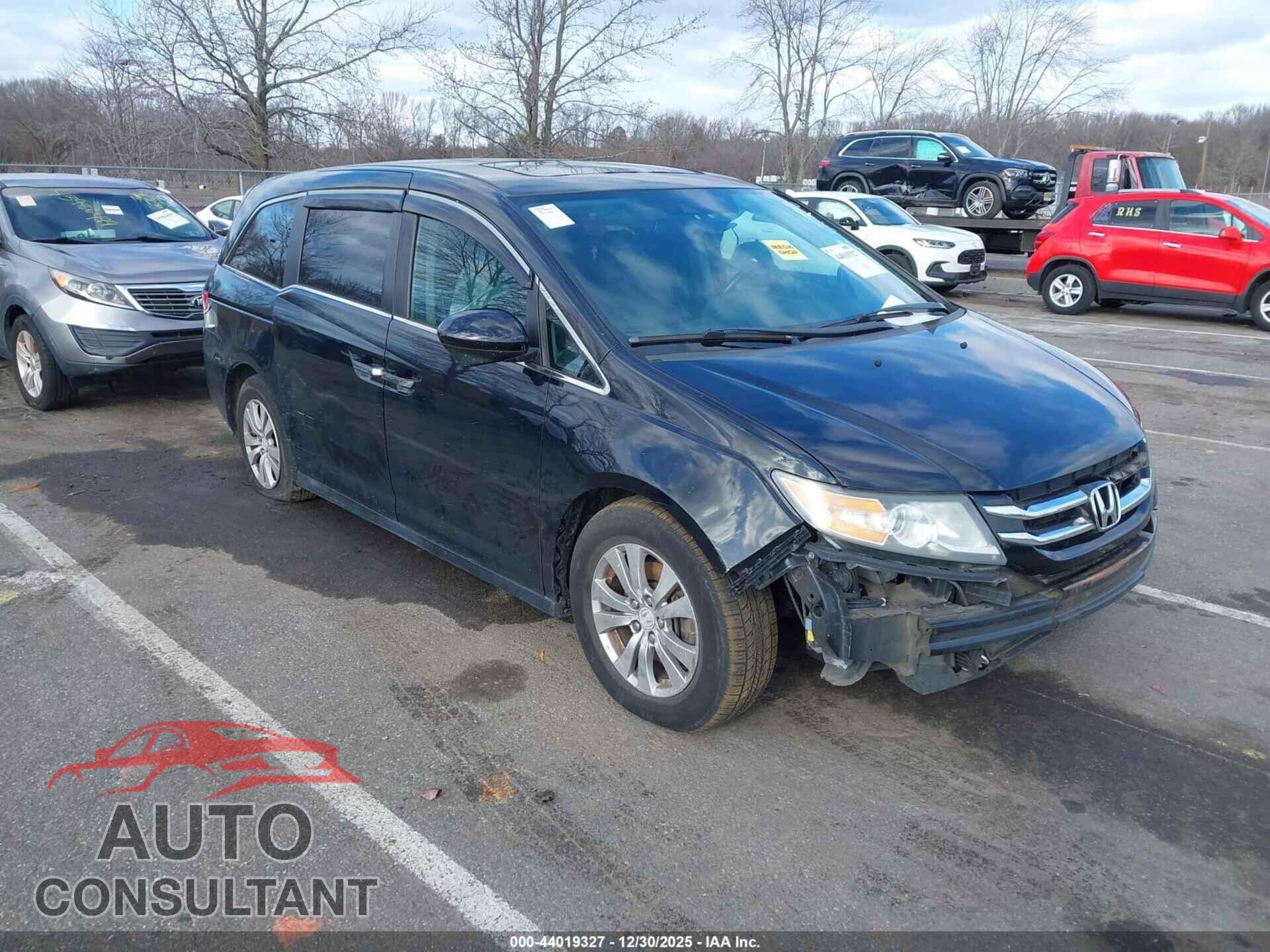 HONDA ODYSSEY 2015 - 5FNRL5H68FB047579