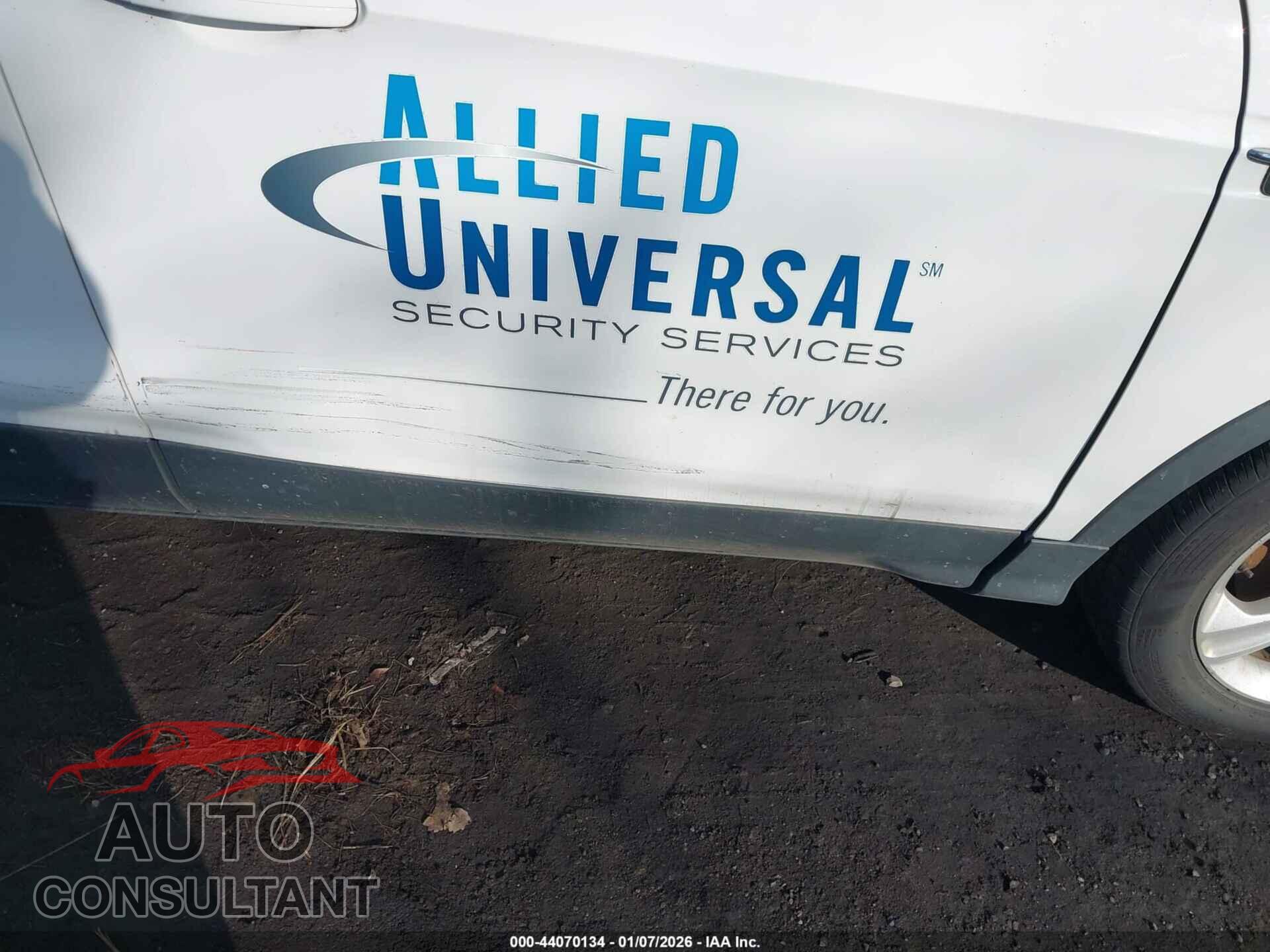 FORD ESCAPE 2015 - 1FMCU9GX8FUC53864