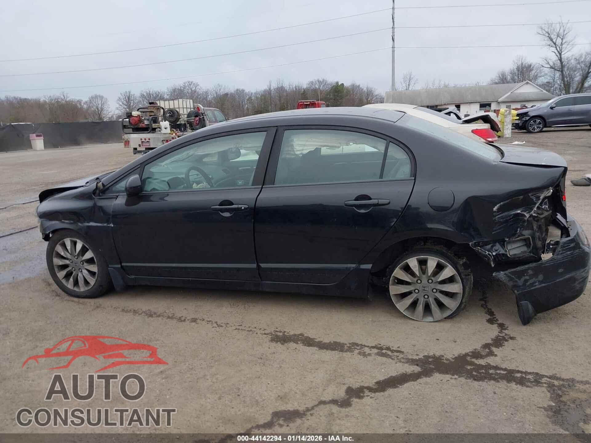 HONDA CIVIC 2010 - 19XFA1F88AE043116