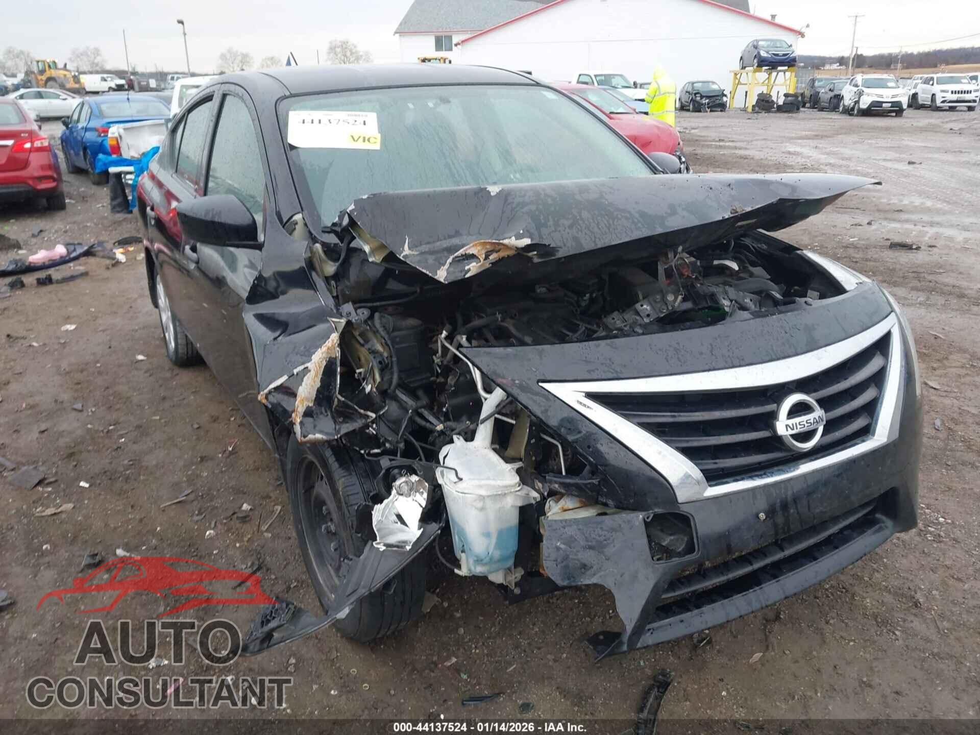 NISSAN VERSA 2017 - 3N1CN7APXHL869418
