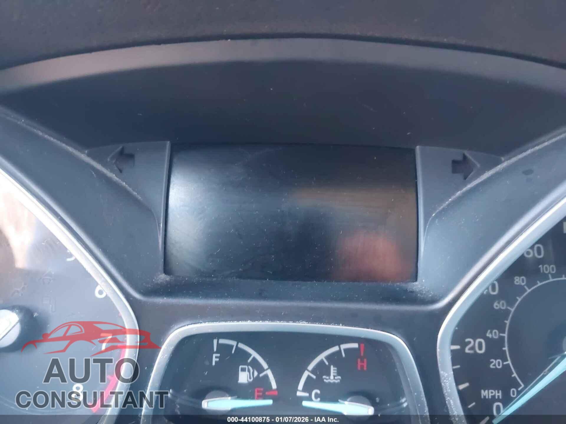 FORD ESCAPE 2017 - 1FMCU9J96HUB91281